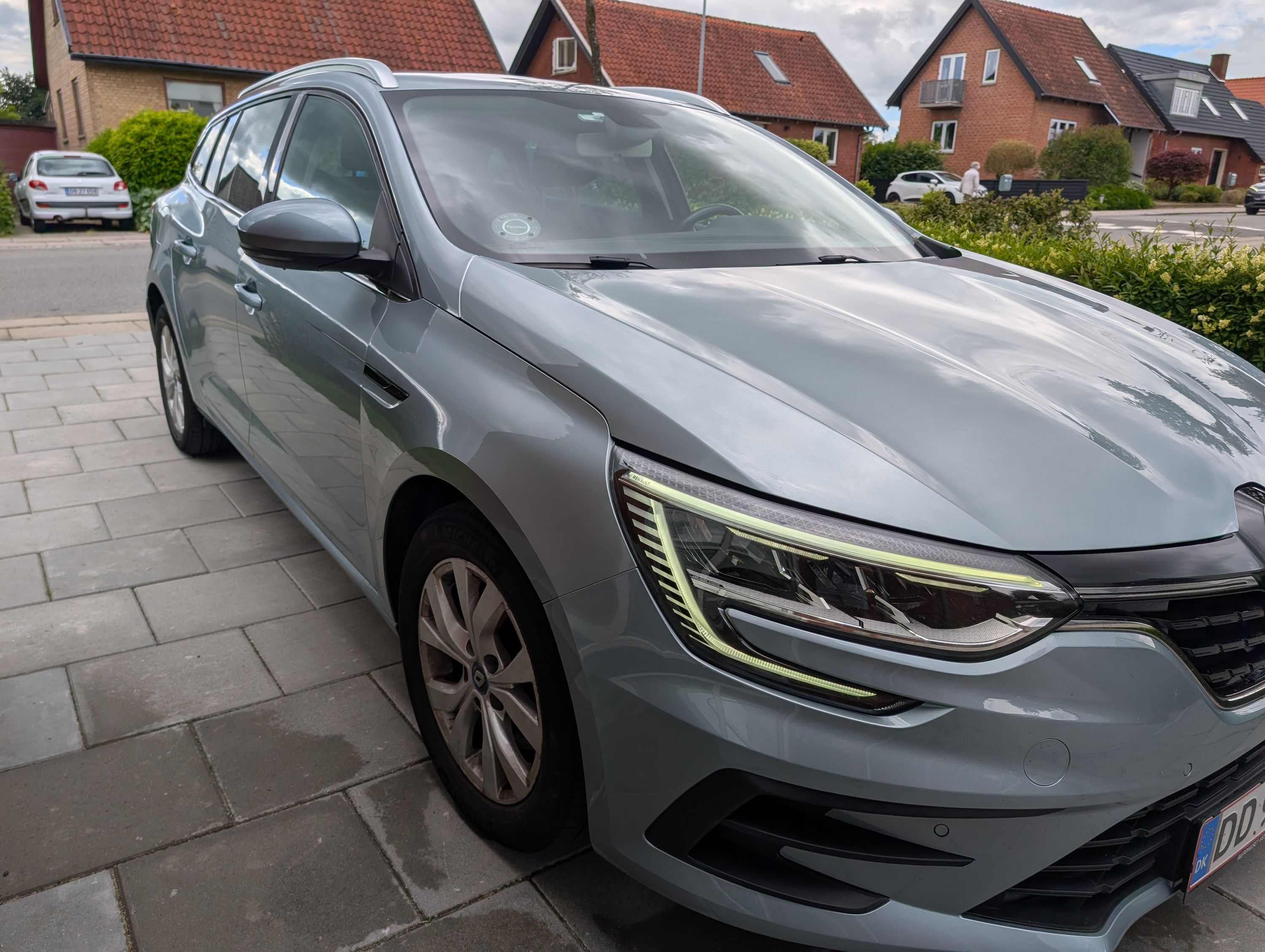 RENAULT Megane Thumbnail 6