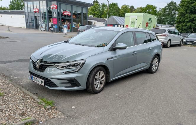 RENAULT Megane