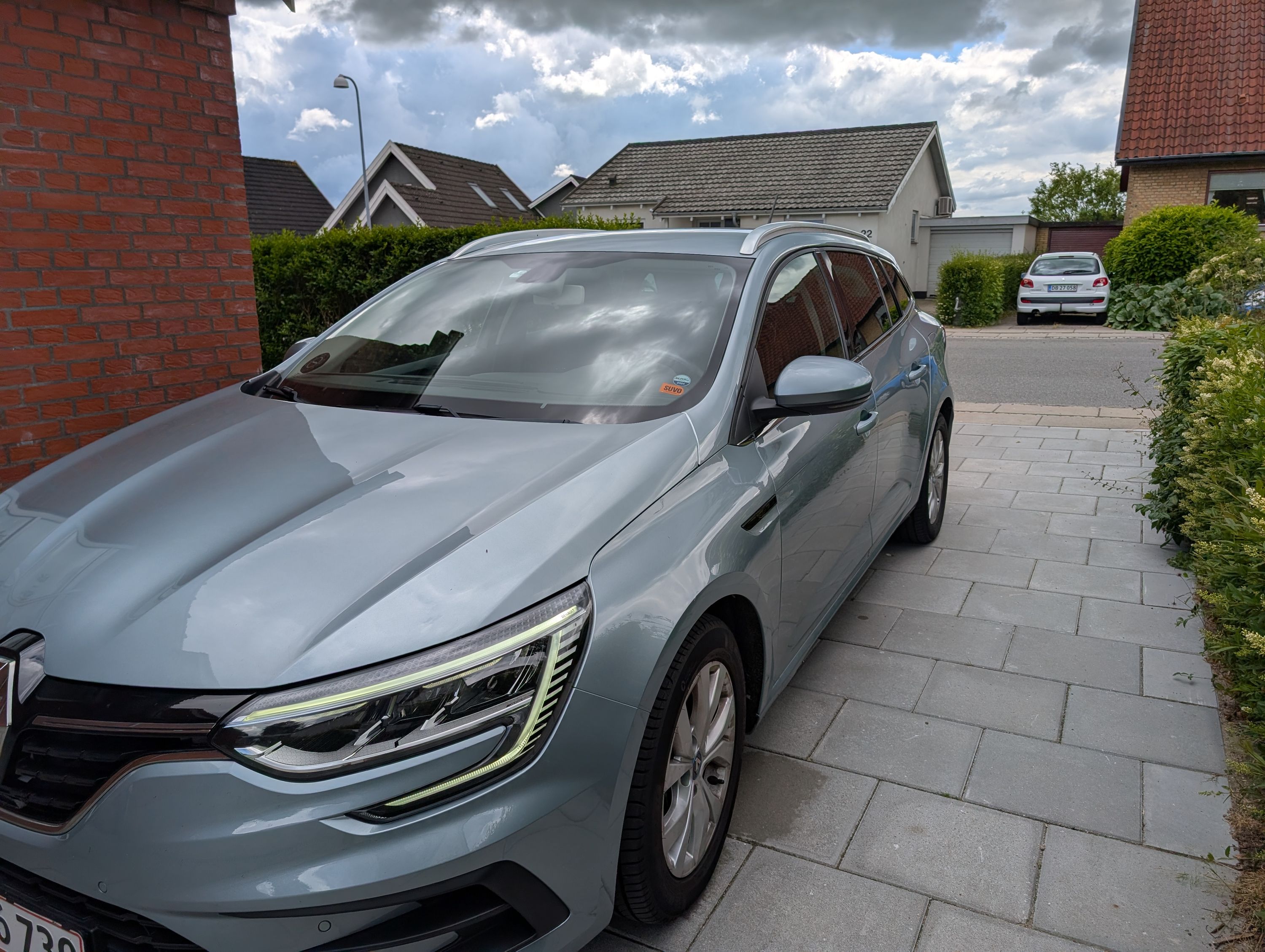 RENAULT Megane Thumbnail 9