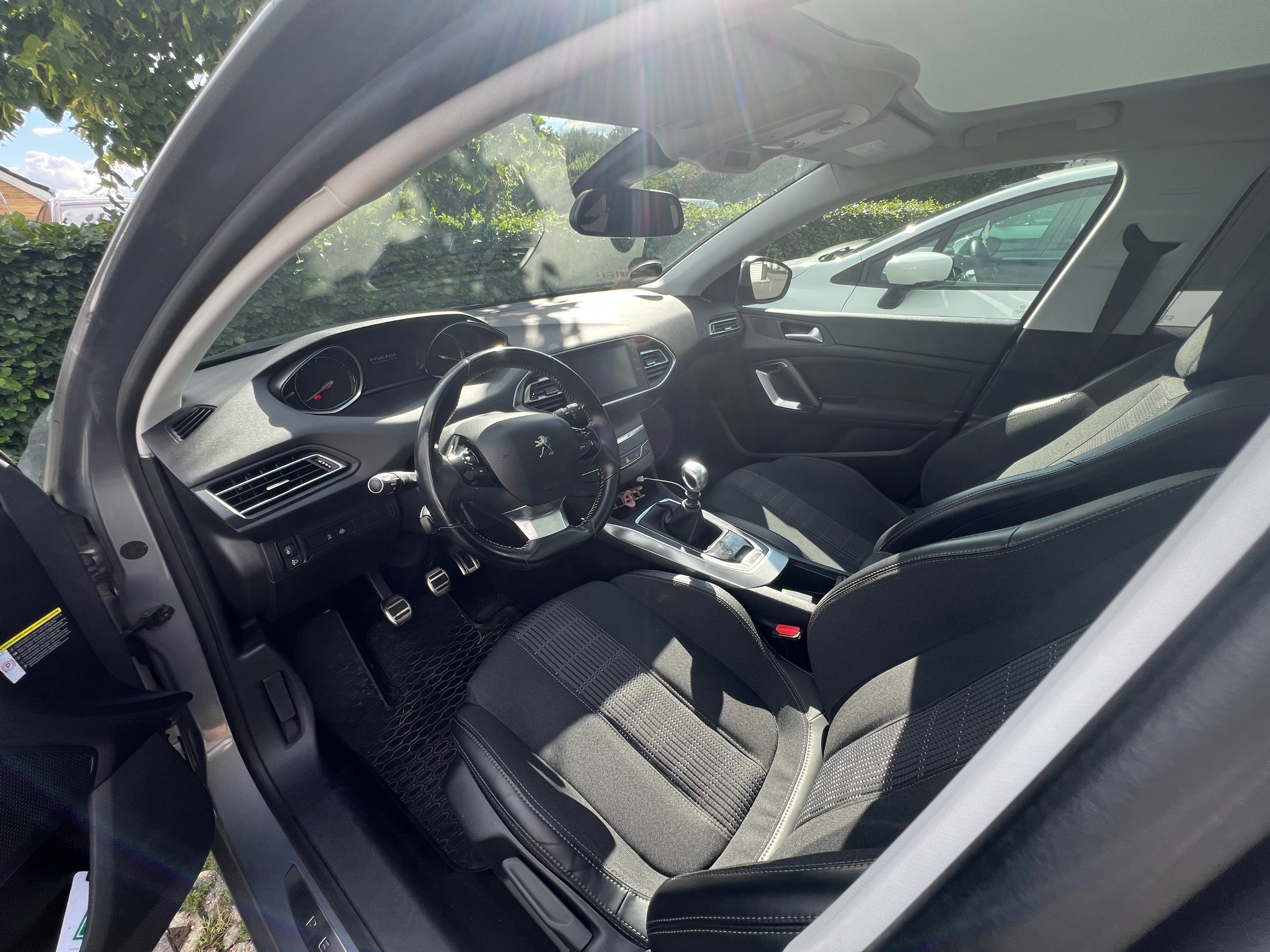 PEUGEOT 308 Thumbnail 7