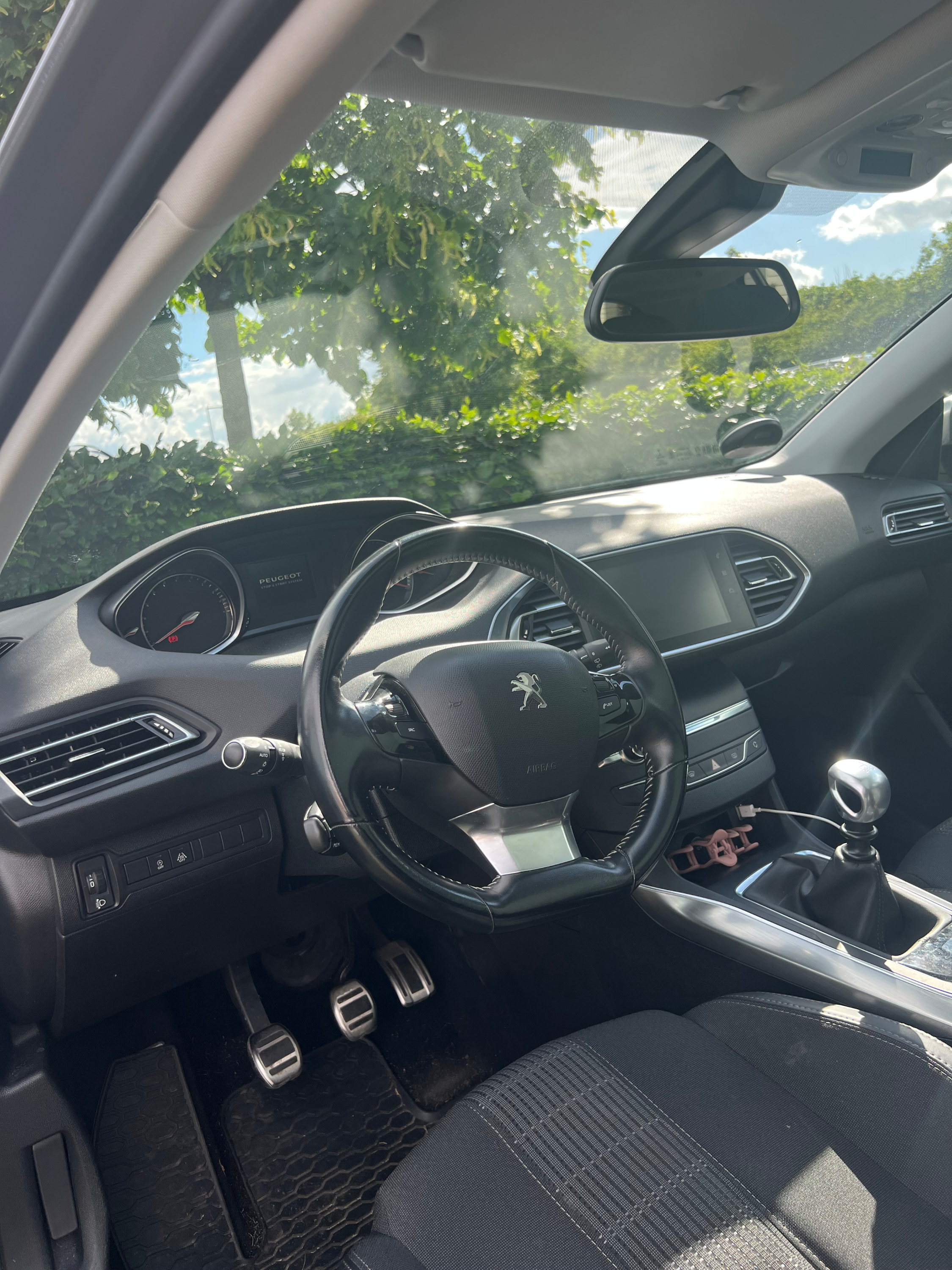 PEUGEOT 308 Thumbnail 9