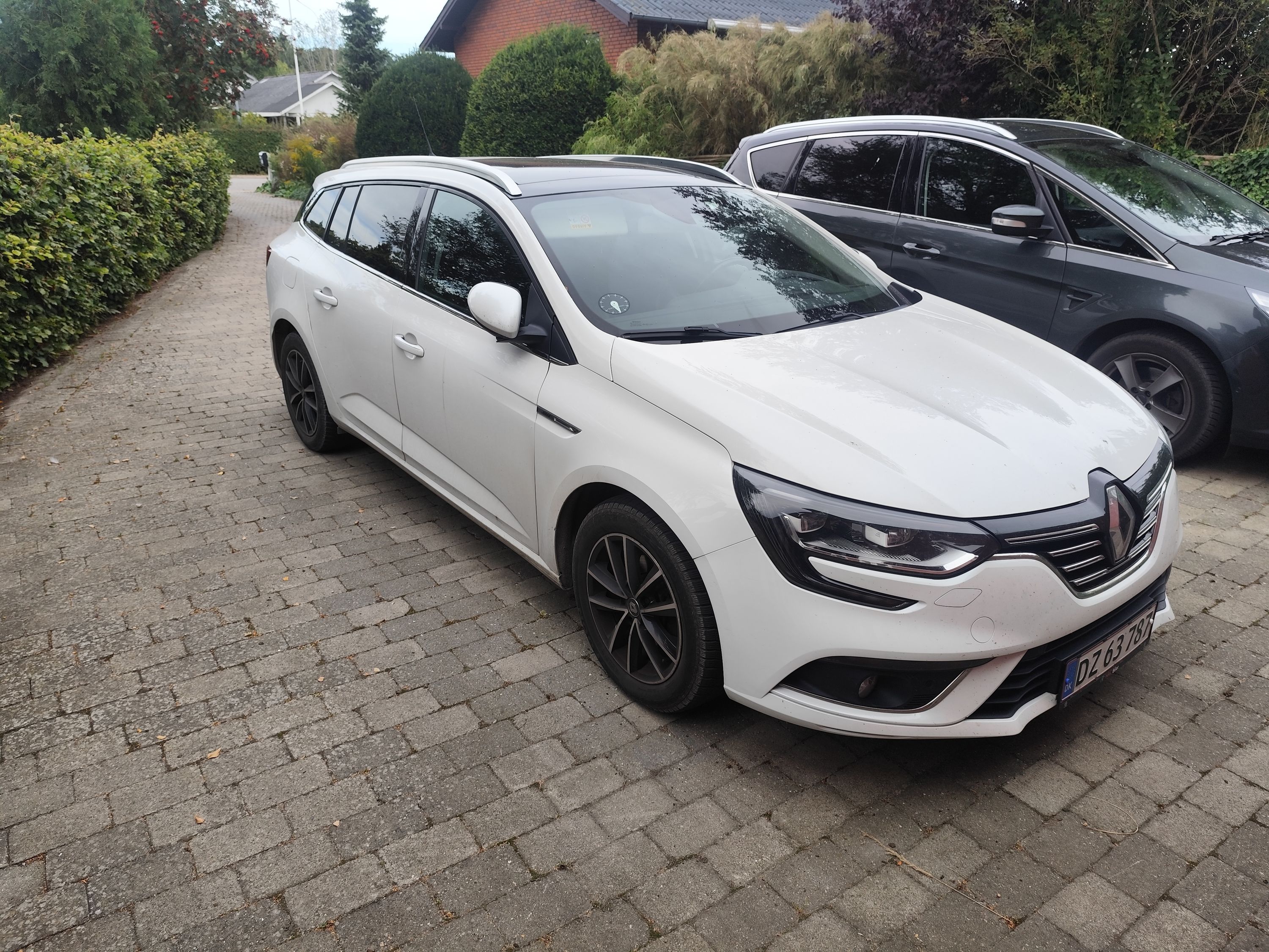 RENAULT Megane Iv Thumbnail 3