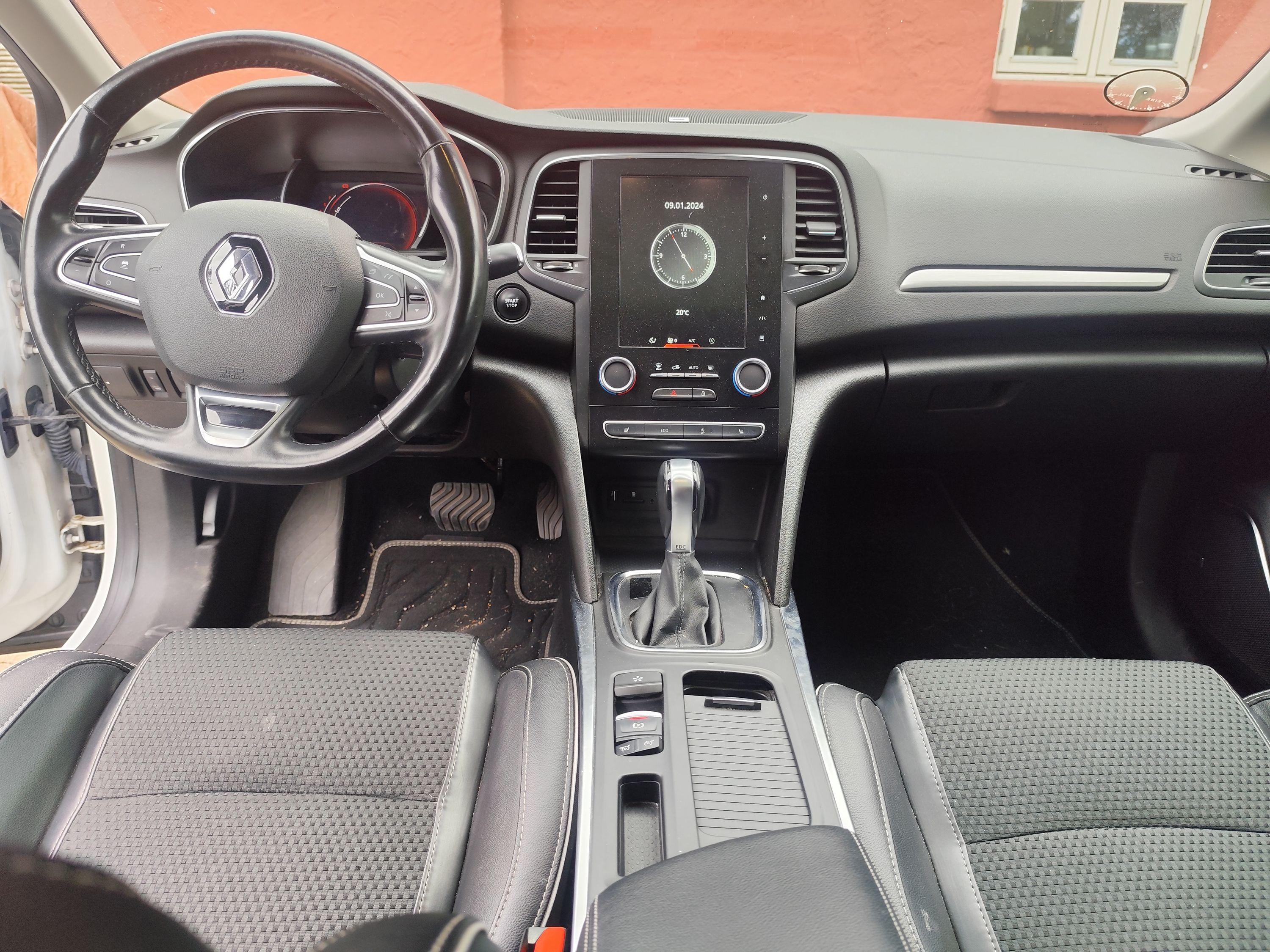RENAULT Megane Iv Thumbnail 10