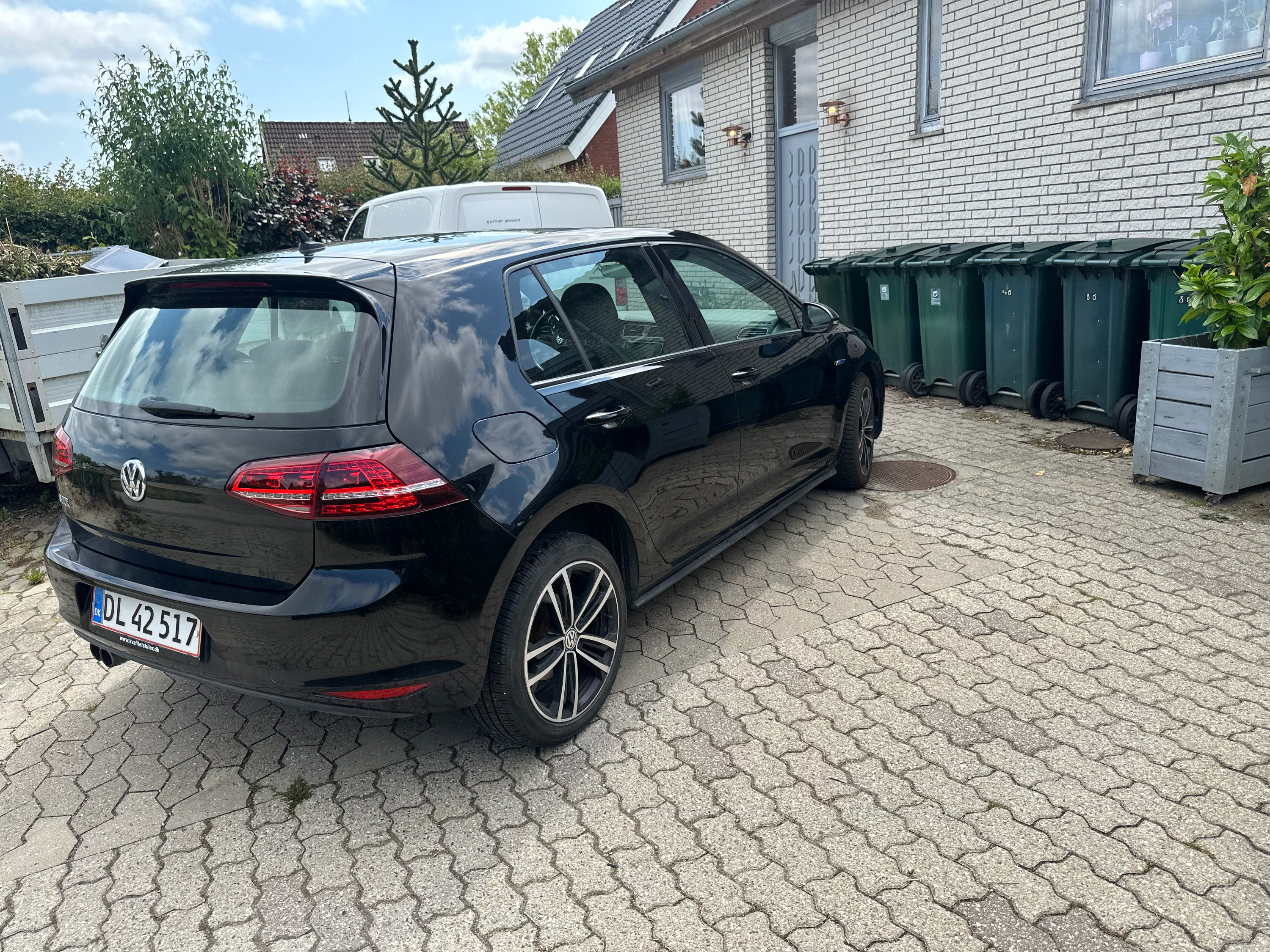 VW Golf Gte Thumbnail 13