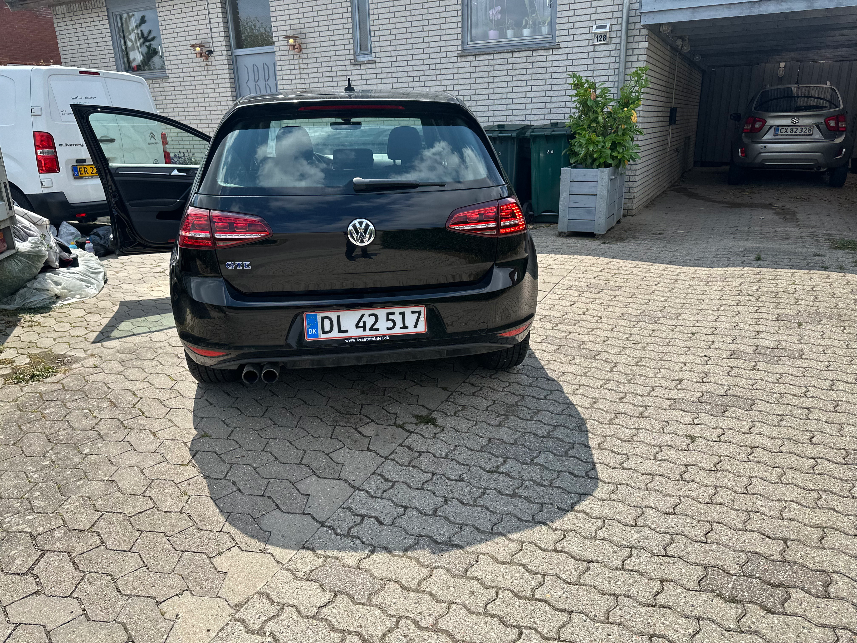 VW Golf Gte Thumbnail 8
