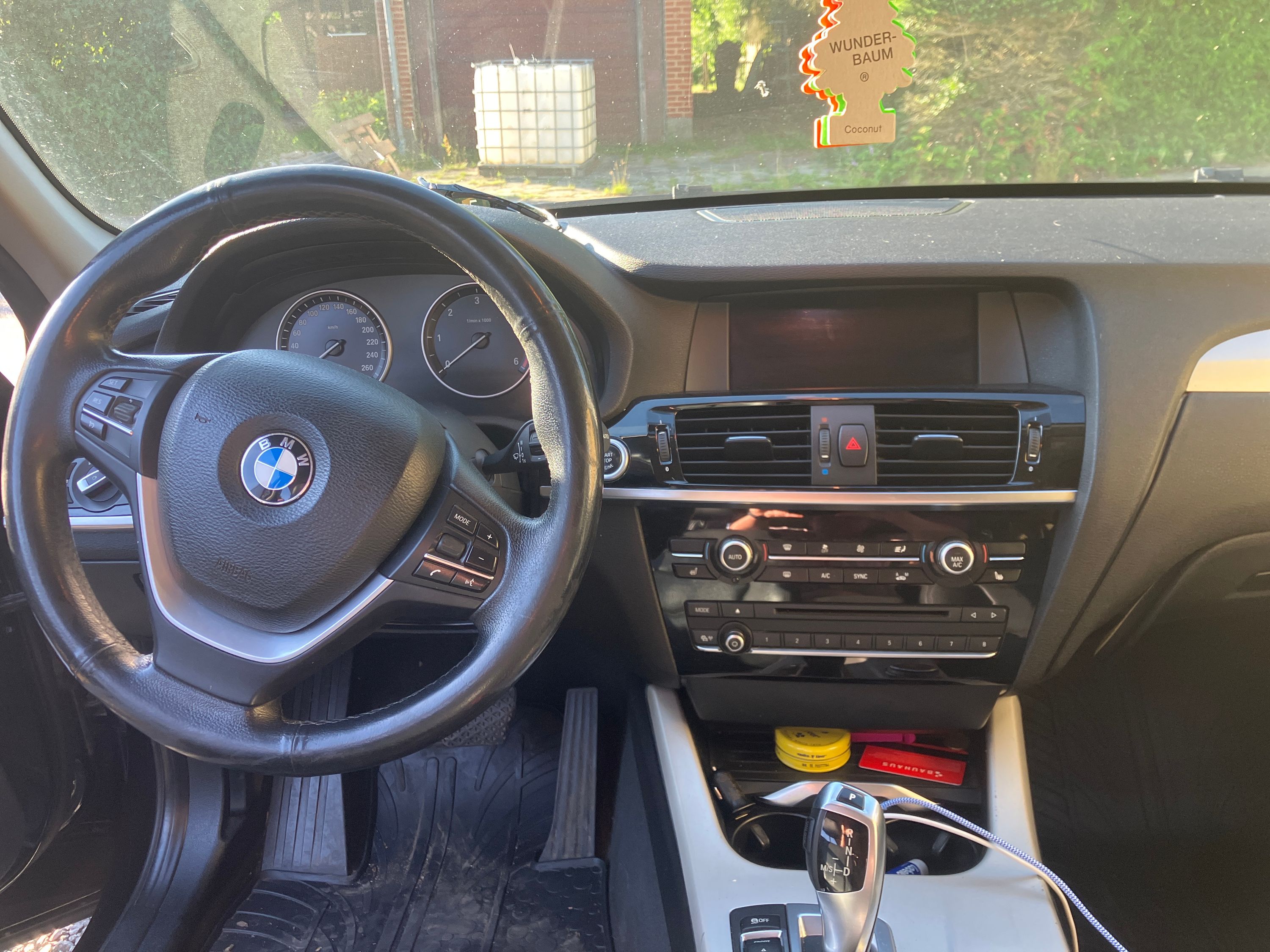 BMW X3 Thumbnail 2