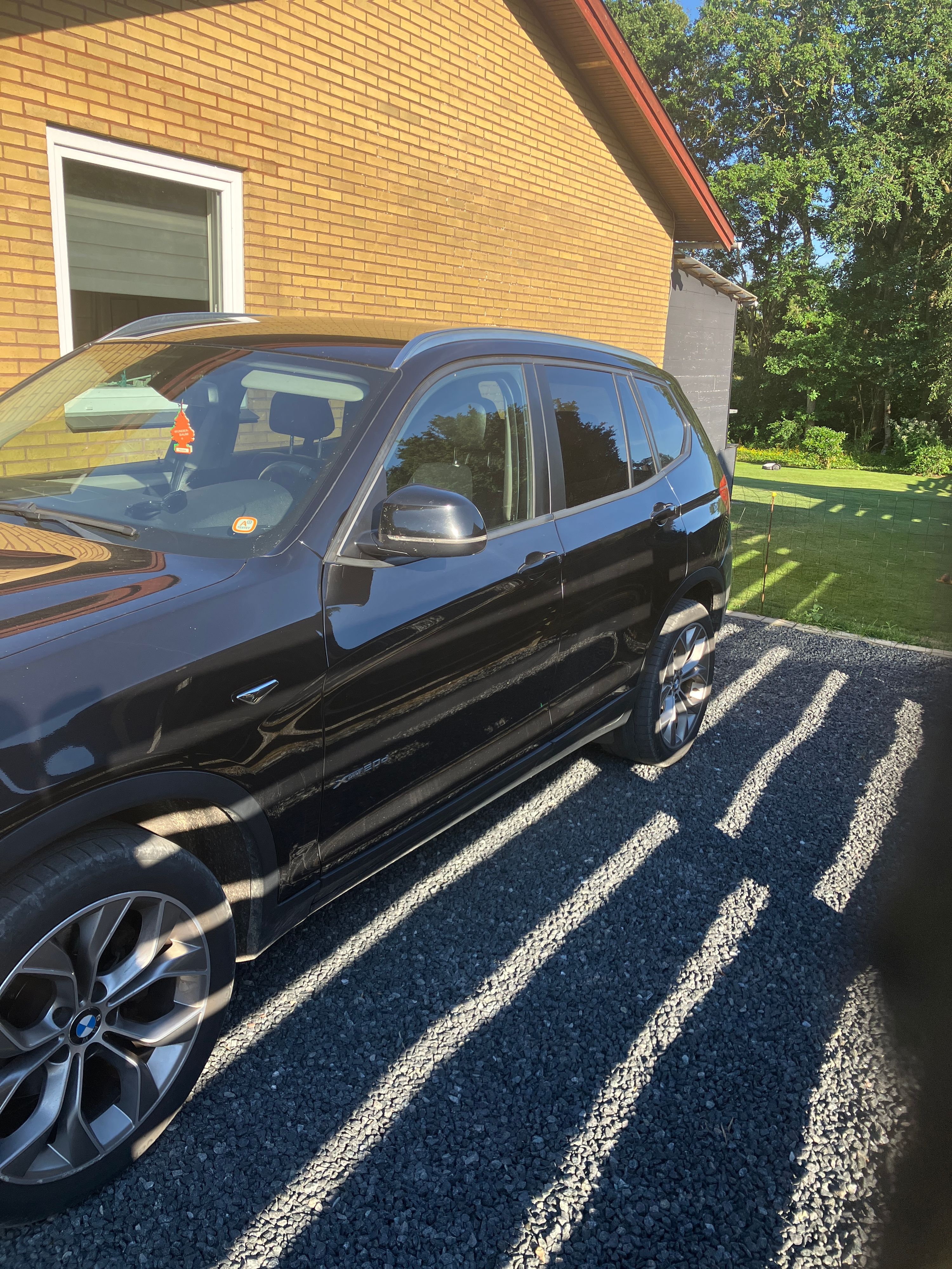BMW X3 Thumbnail 6