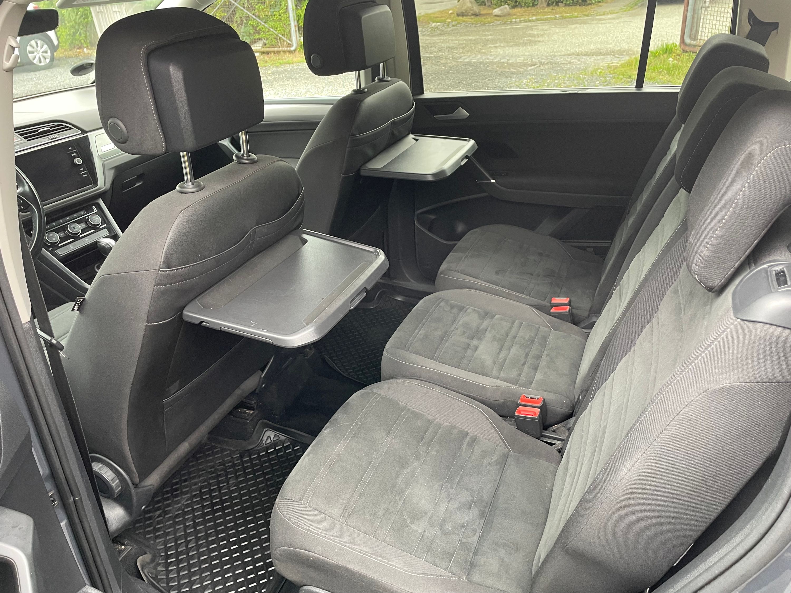 VOLKSWAGEN Touran Thumbnail 10