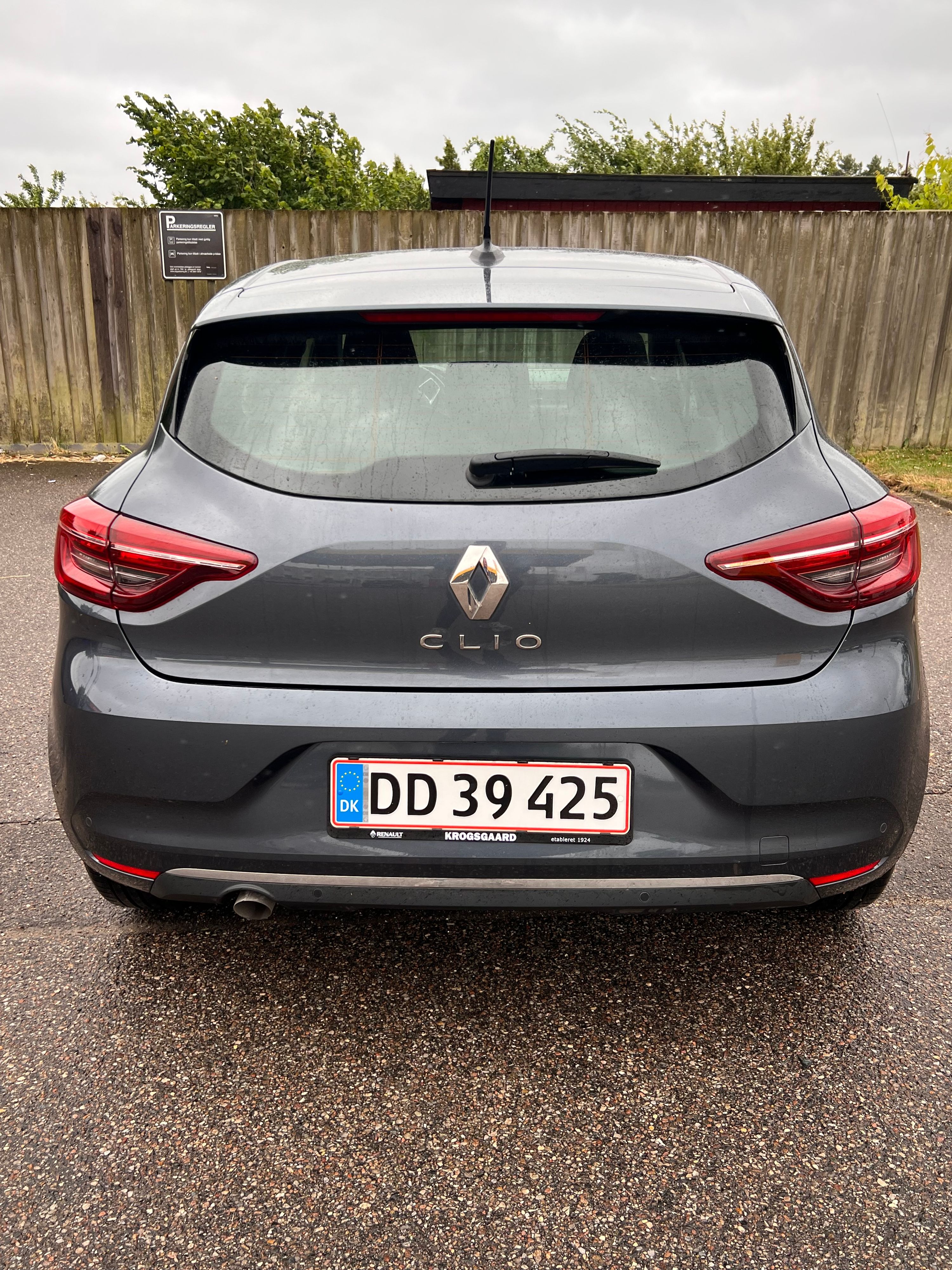 RENAULT Clio Thumbnail 2