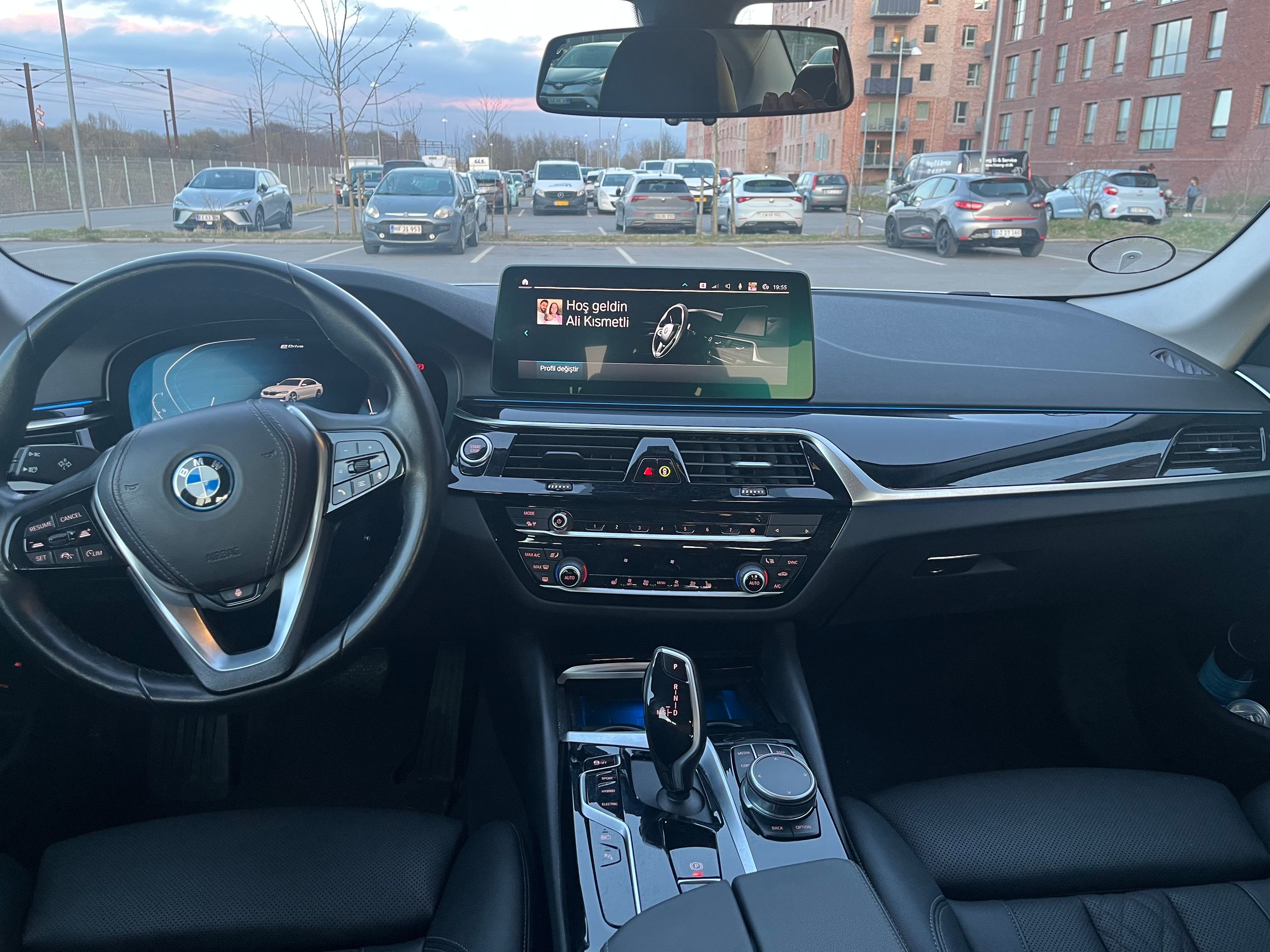 BMW 5-Serie Thumbnail 4