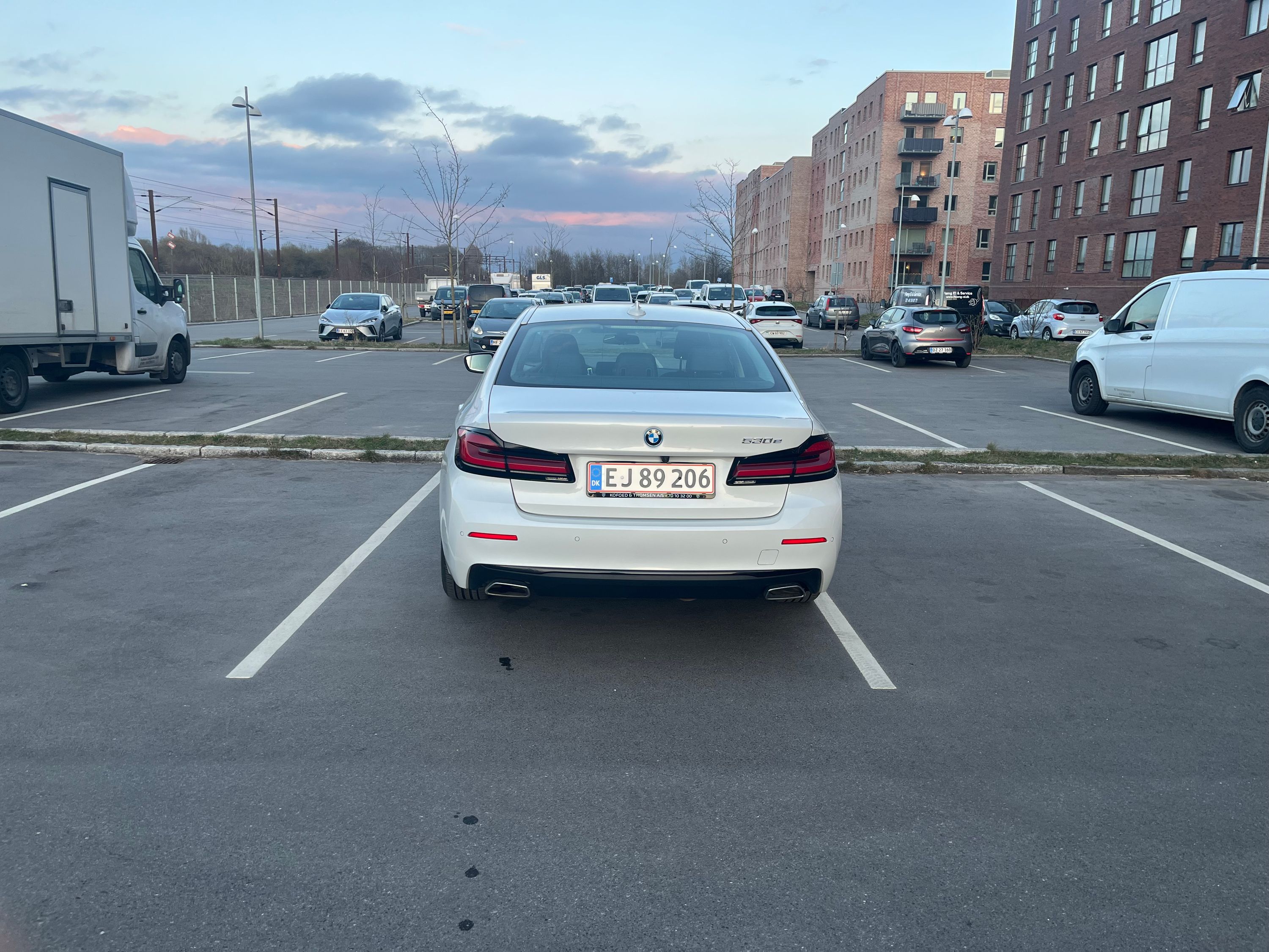 BMW 5-Serie Thumbnail 3
