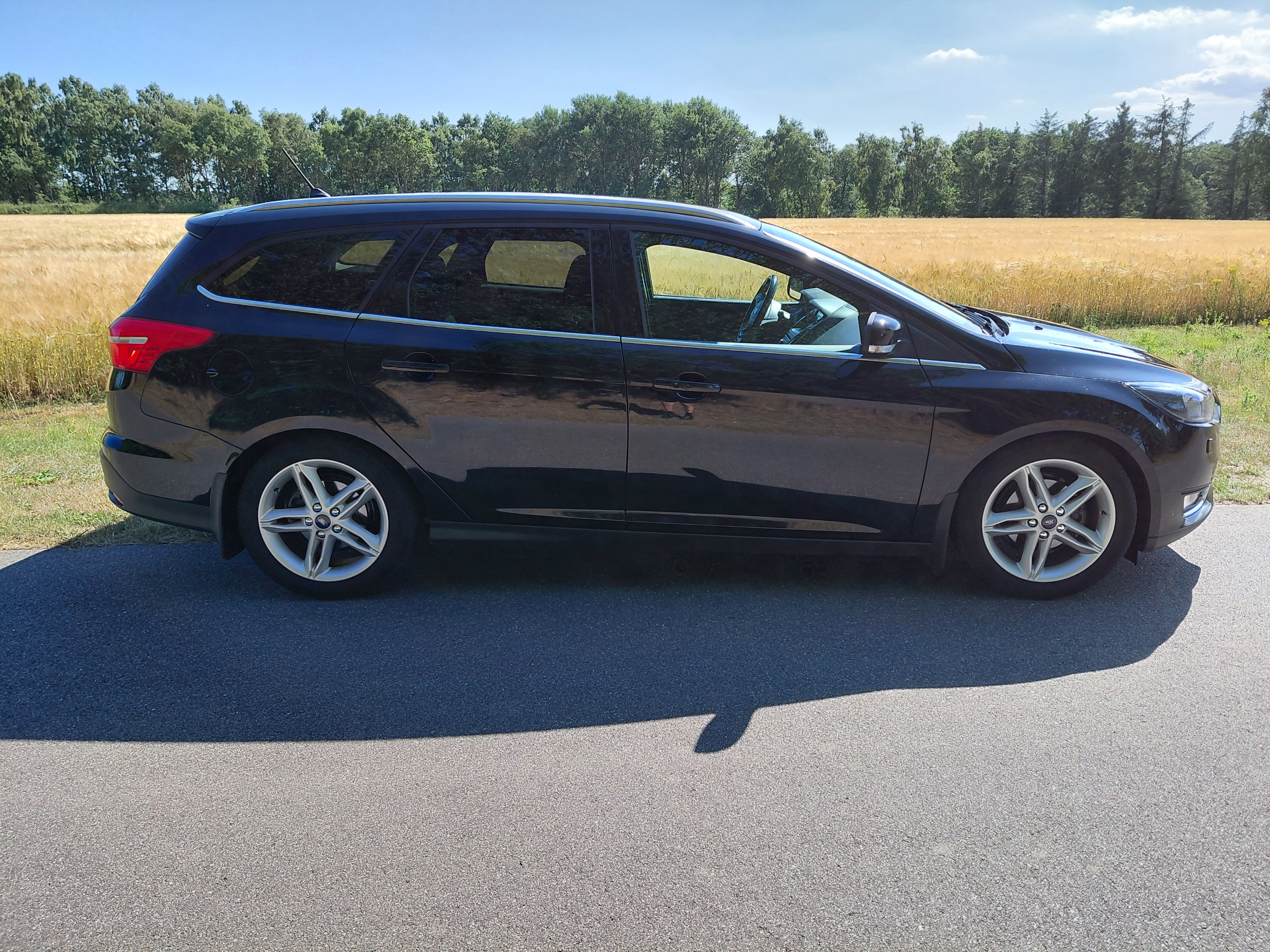 FORD Focus Thumbnail 5