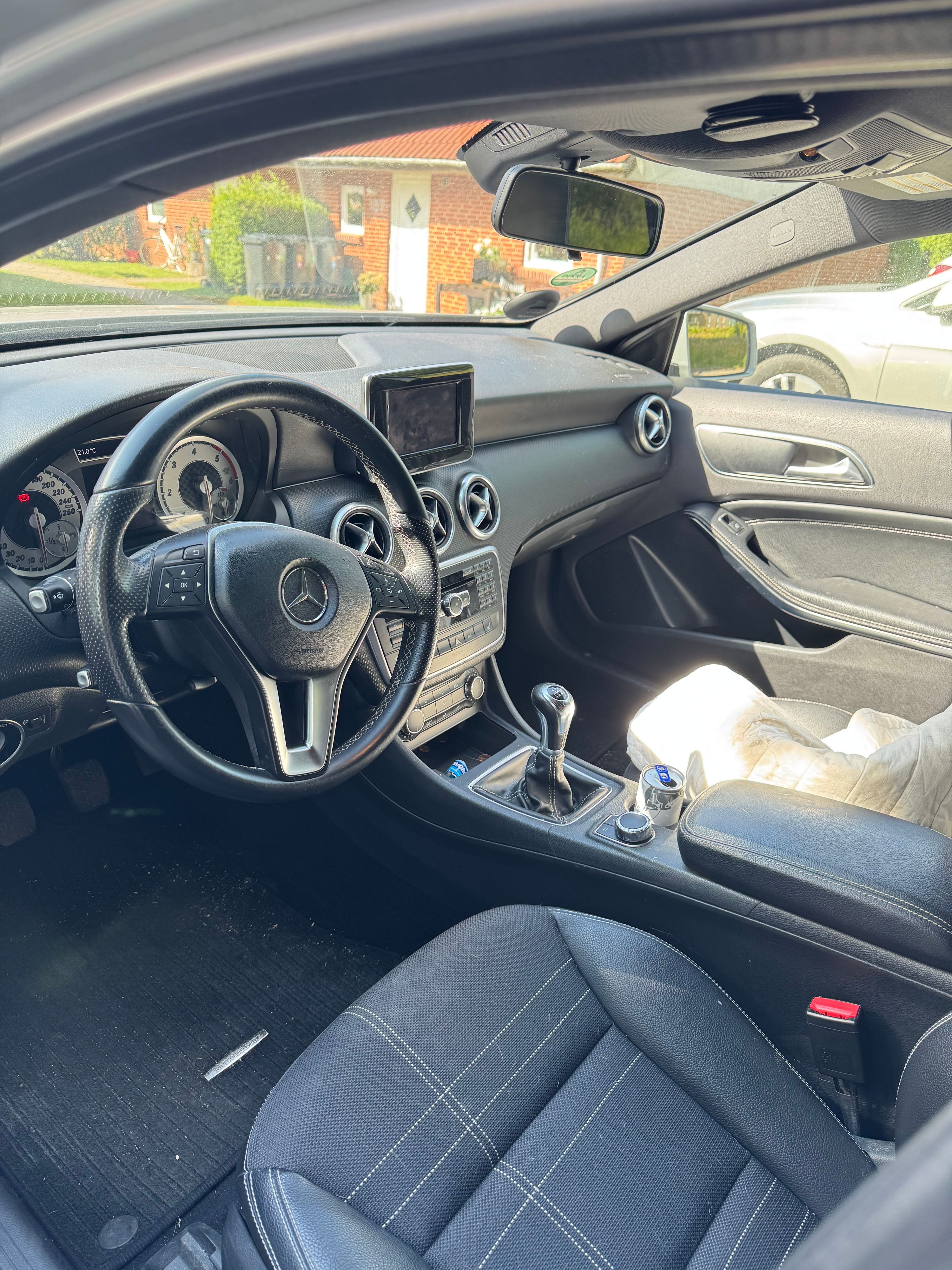 MERCEDES-BENZ A-Klasse Thumbnail 3
