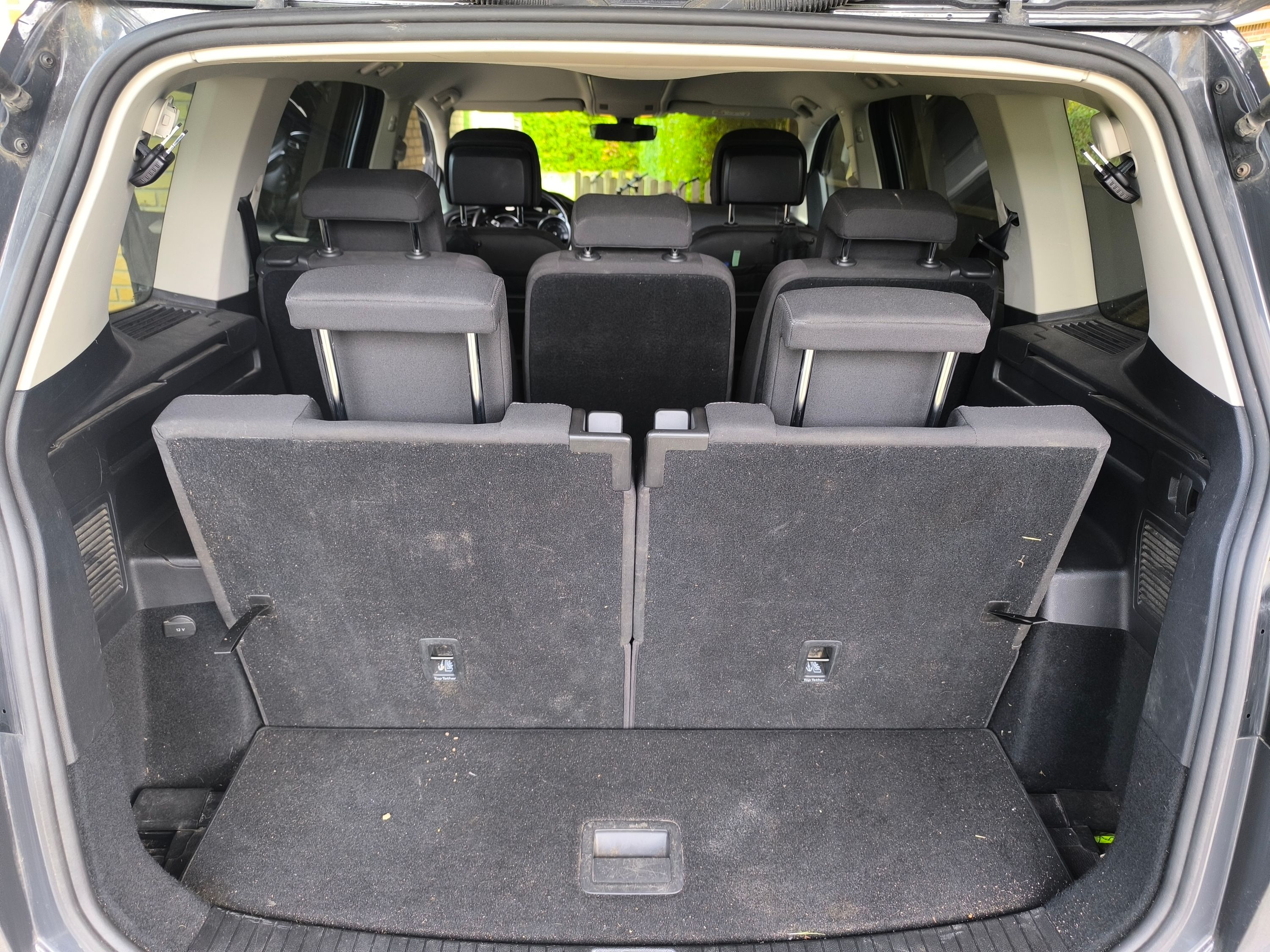 VOLKSWAGEN Touran Thumbnail 8