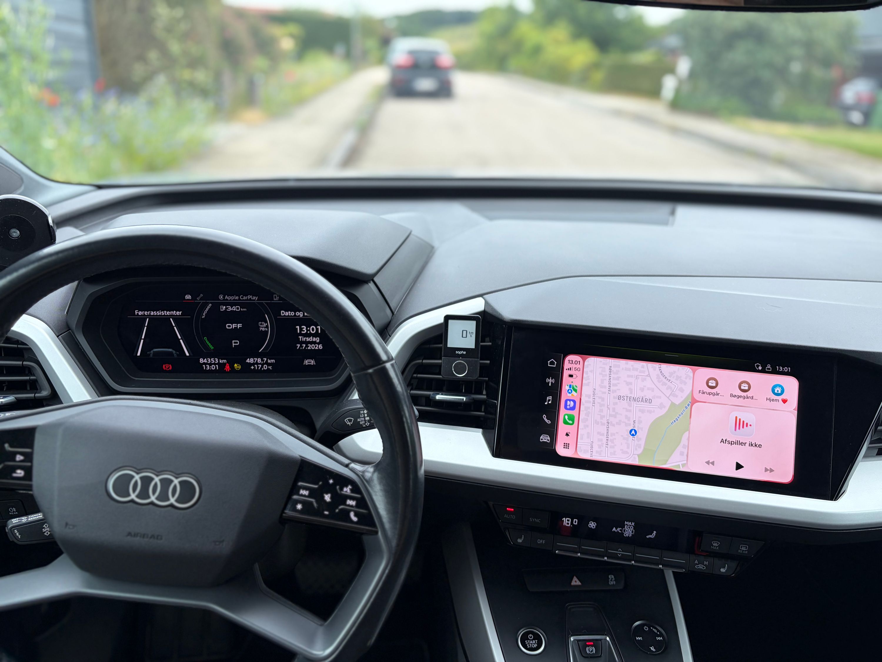 AUDI Q4 40 E-Tron Thumbnail 11