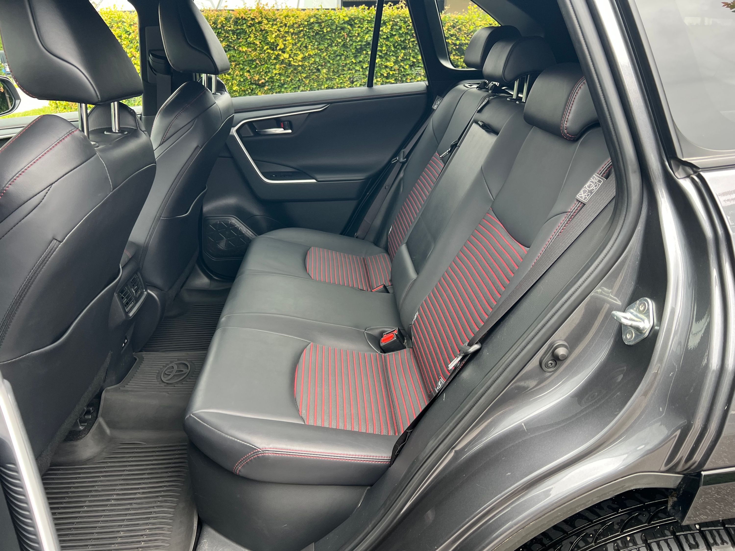 TOYOTA Rav4 Plug In Thumbnail 14