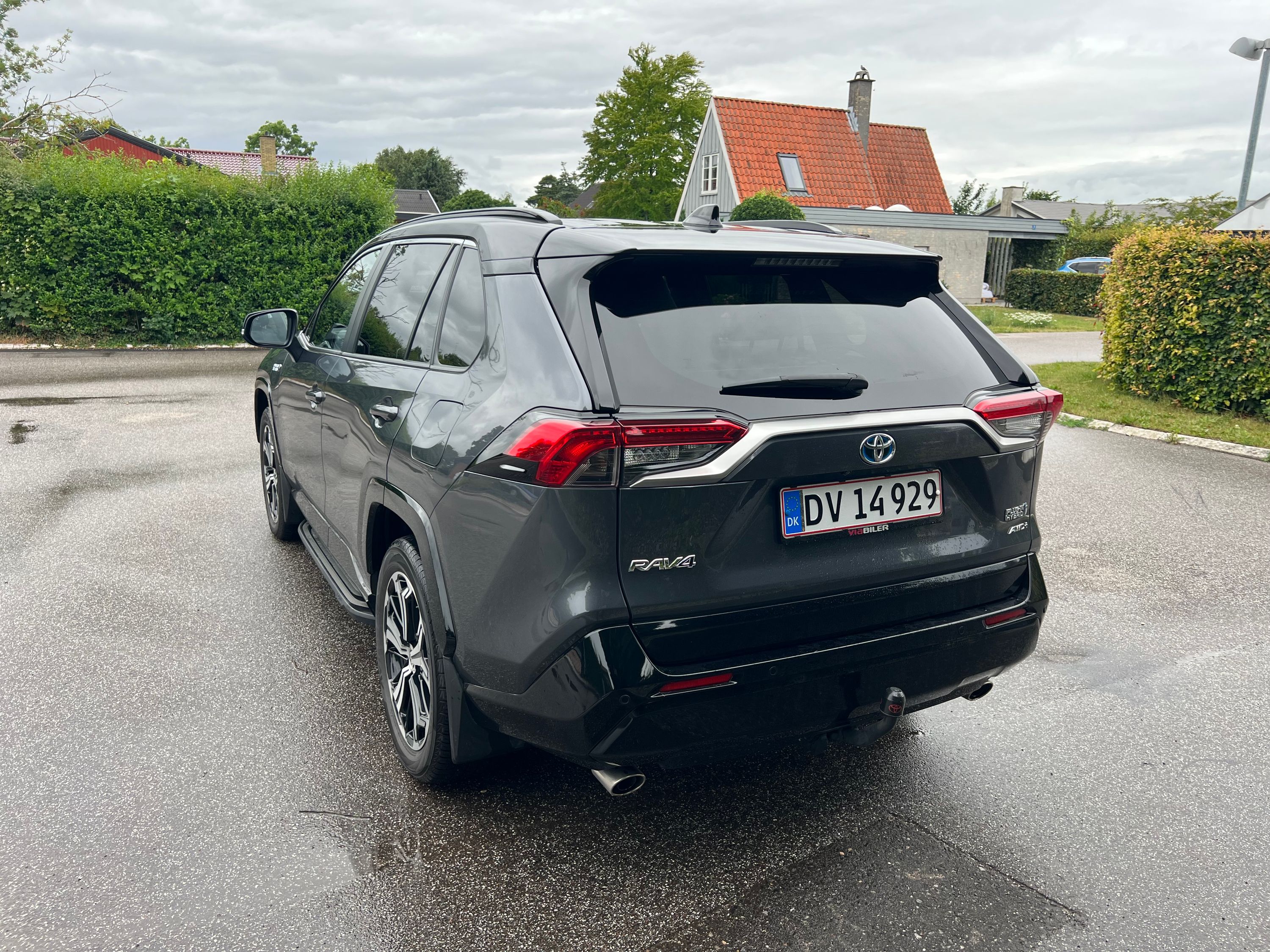 TOYOTA Rav4 Plug In Thumbnail 2