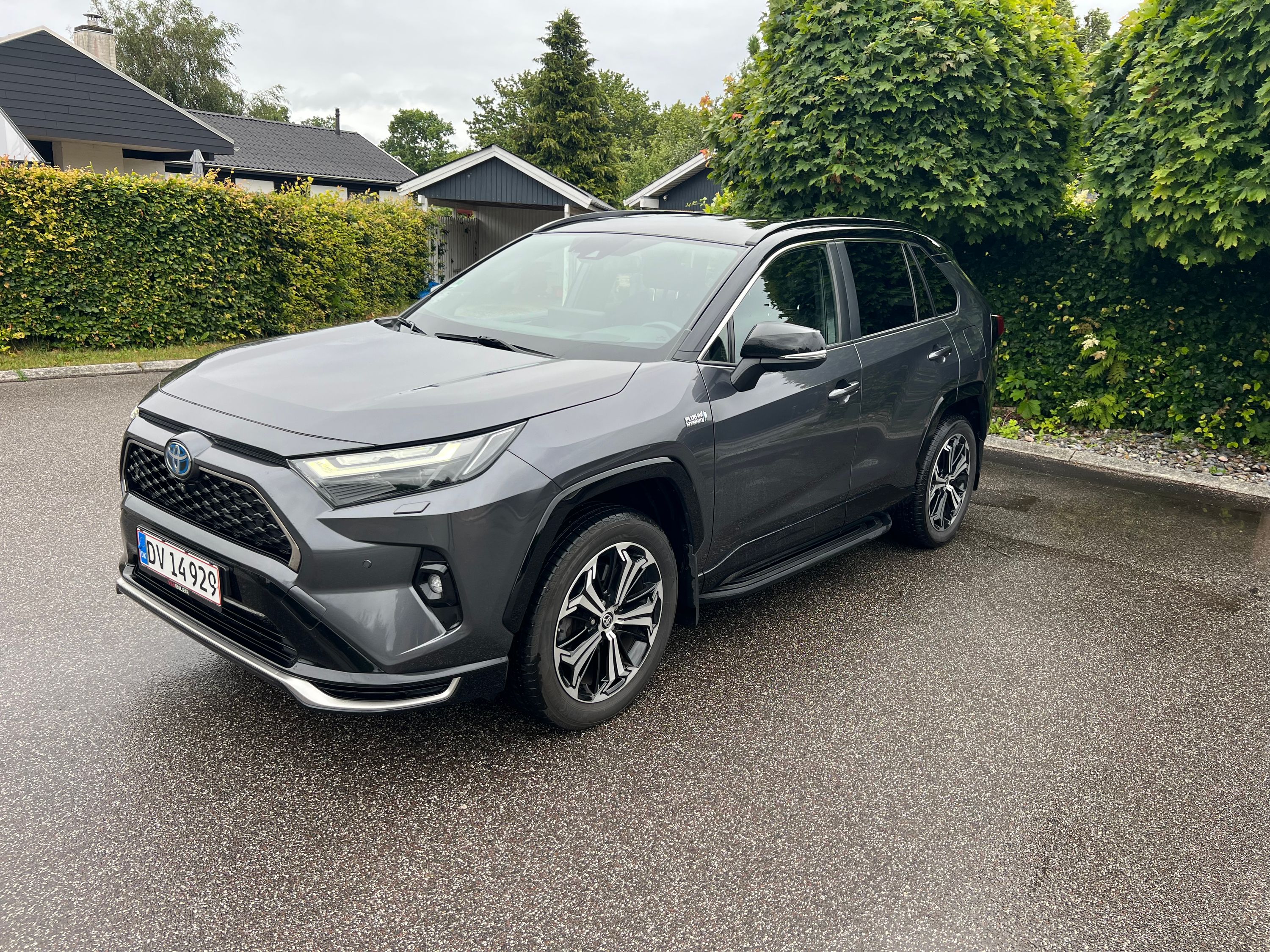 TOYOTA Rav4 Plug In Thumbnail 8
