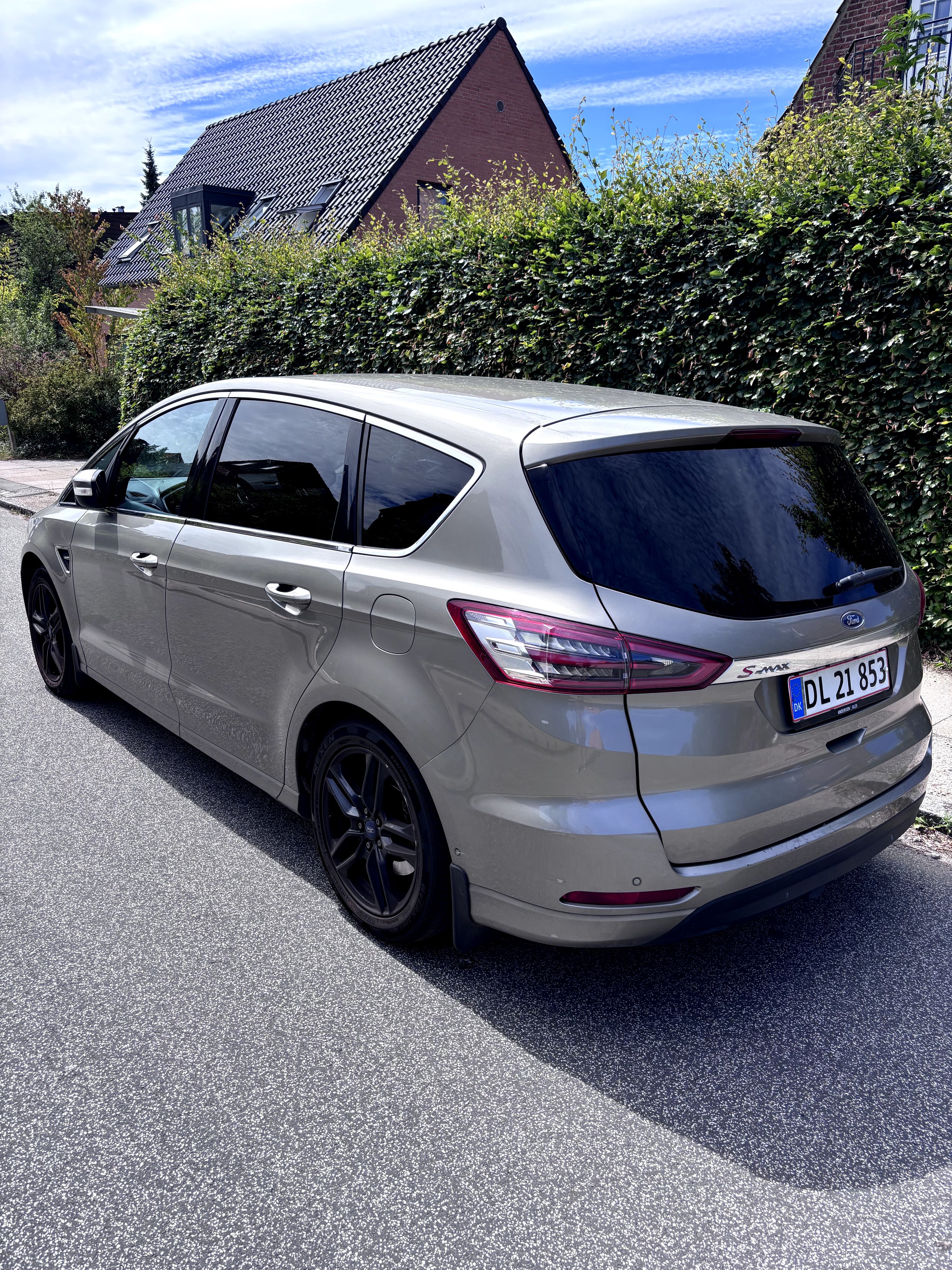 FORD S-Max Thumbnail 4