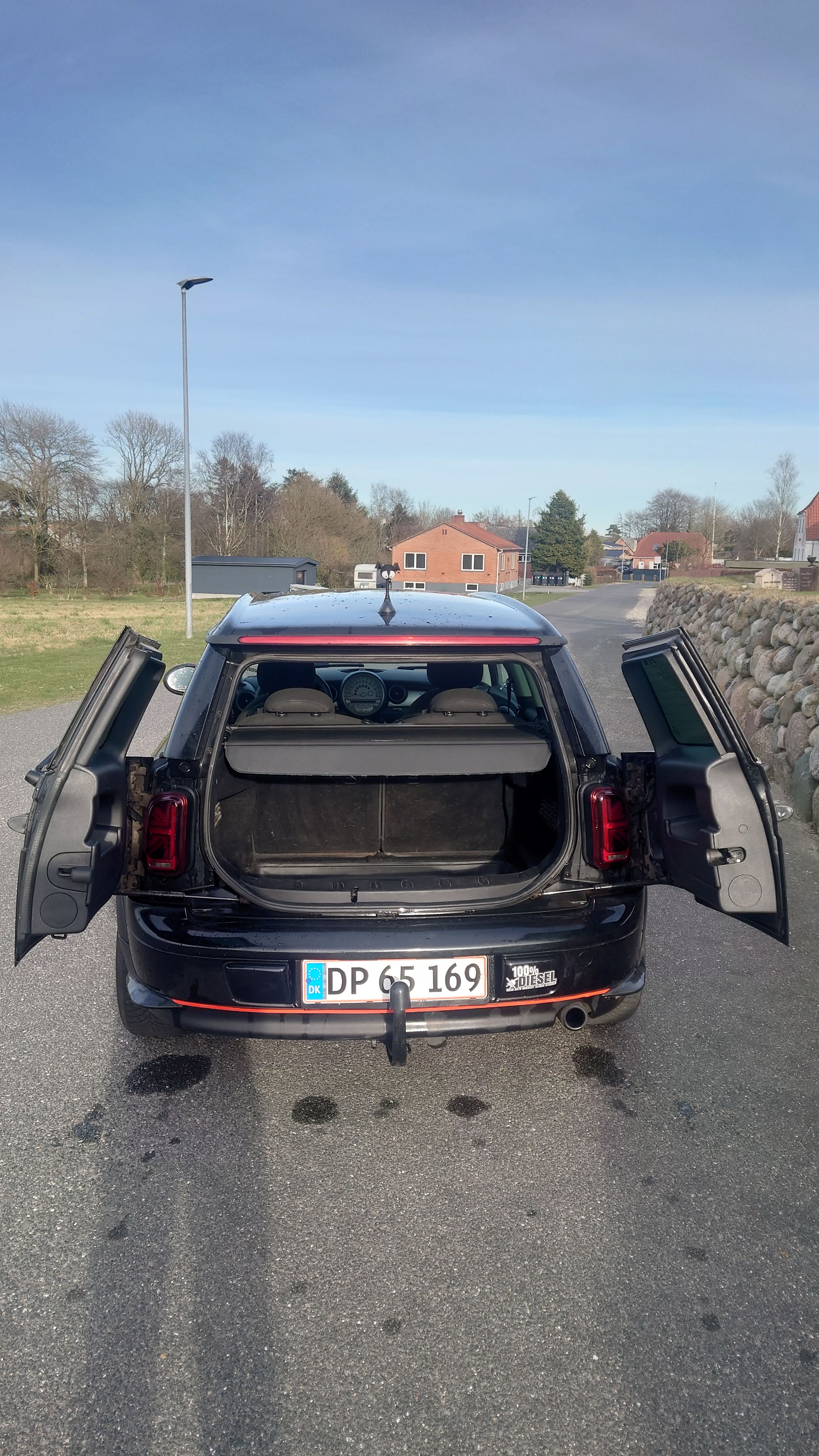 MINI Cooper Thumbnail 4