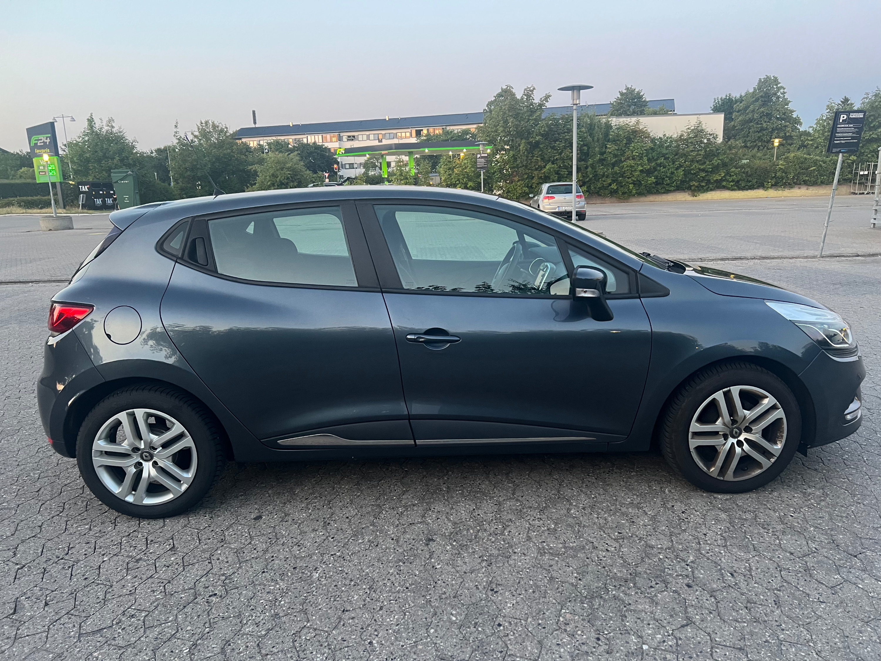 RENAULT Ny Clio Thumbnail 4