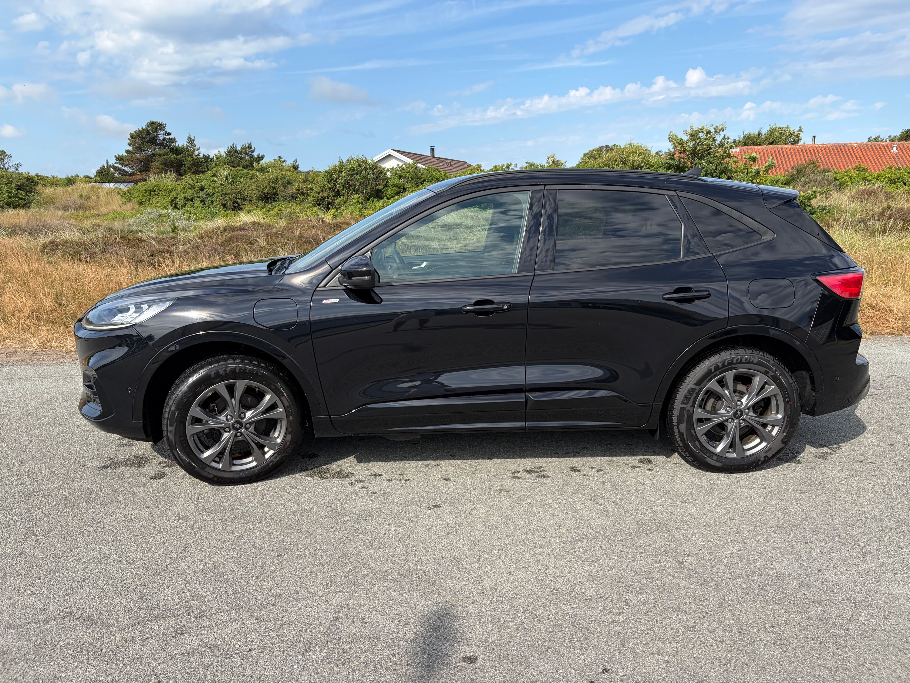 FORD Kuga Thumbnail 11