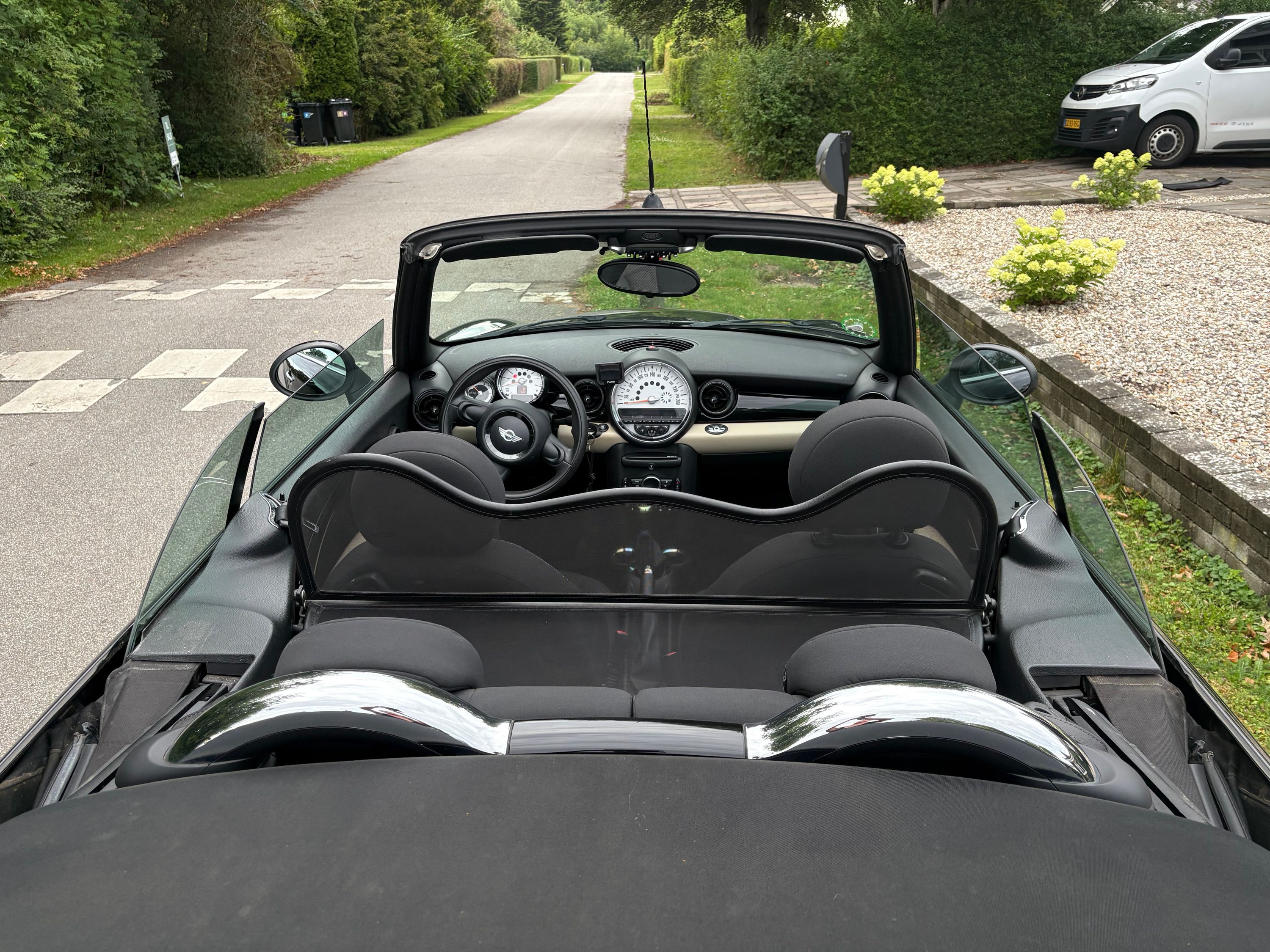 MINI Cooper Thumbnail 9