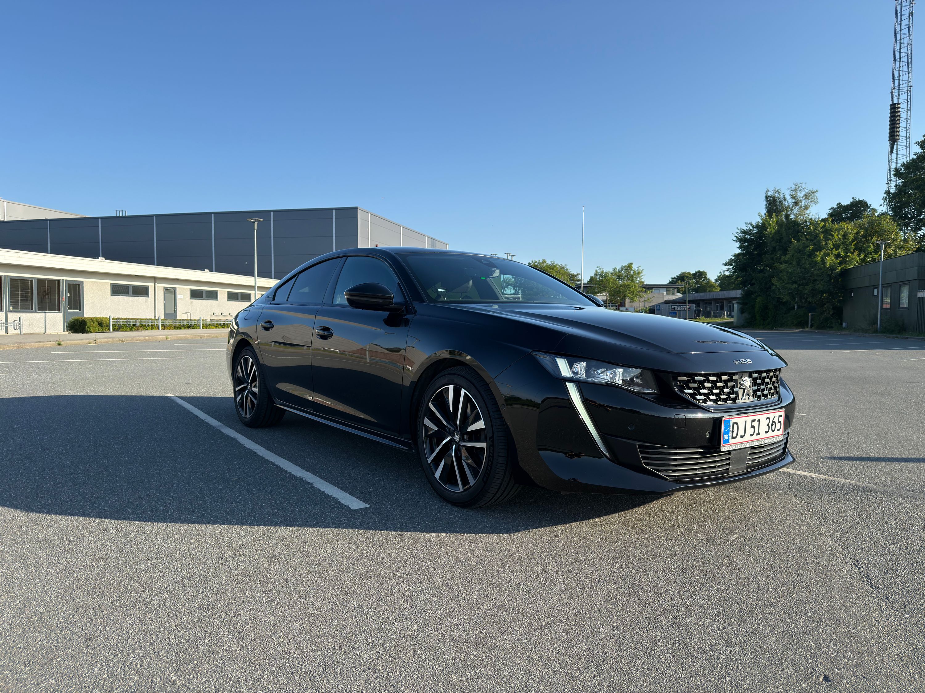 PEUGEOT 508