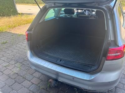 VOLKSWAGEN Passat Thumbnail 5