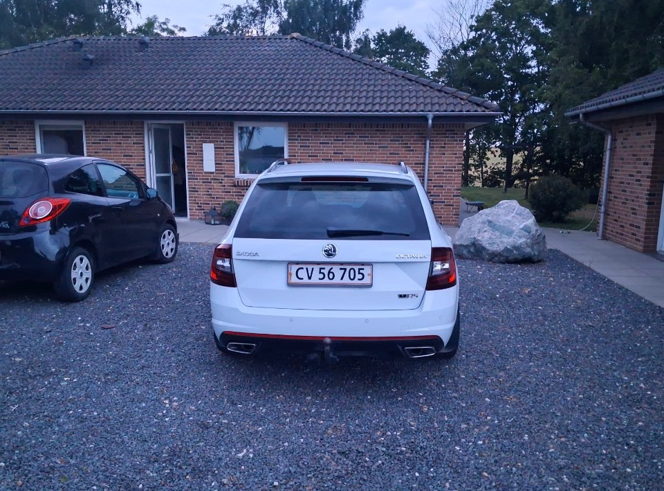 SKODA Octavia Thumbnail 3