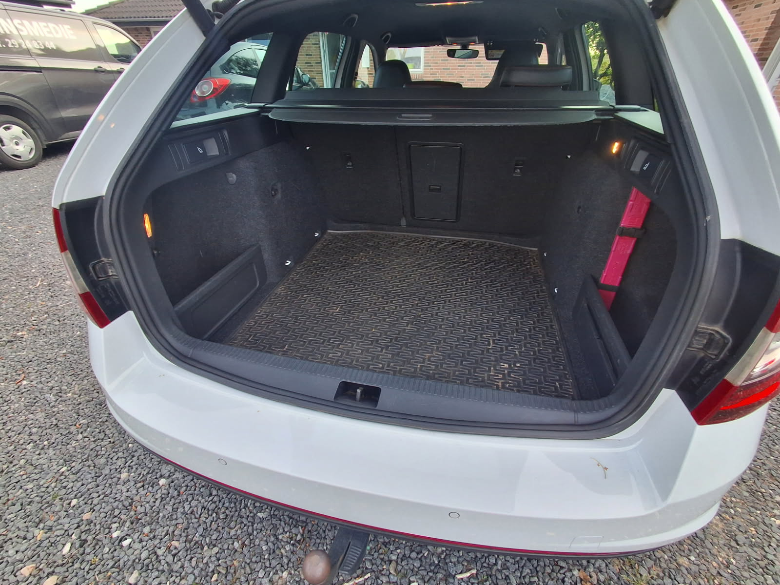 SKODA Octavia Thumbnail 9