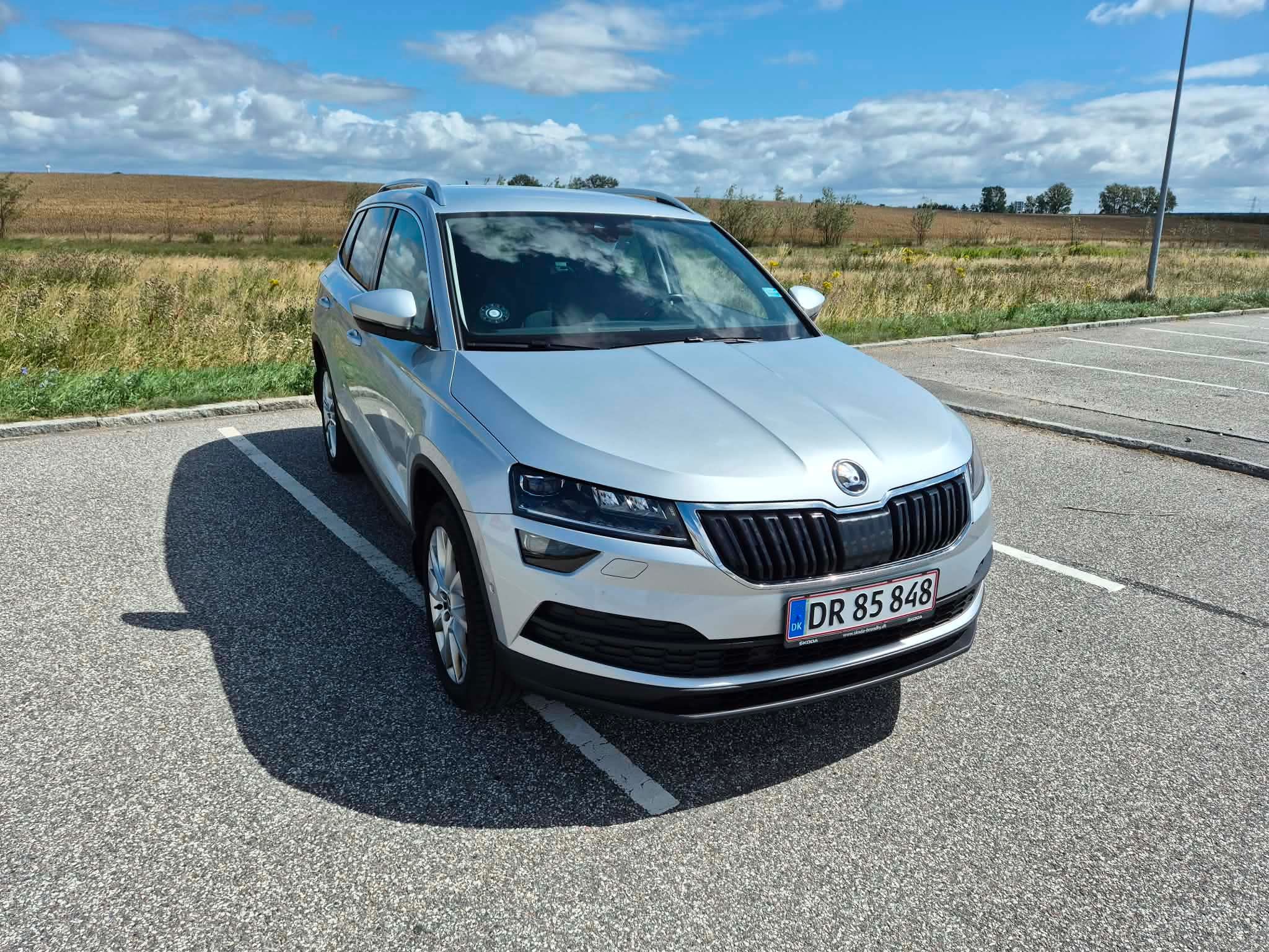 SKODA Karoq Thumbnail 3