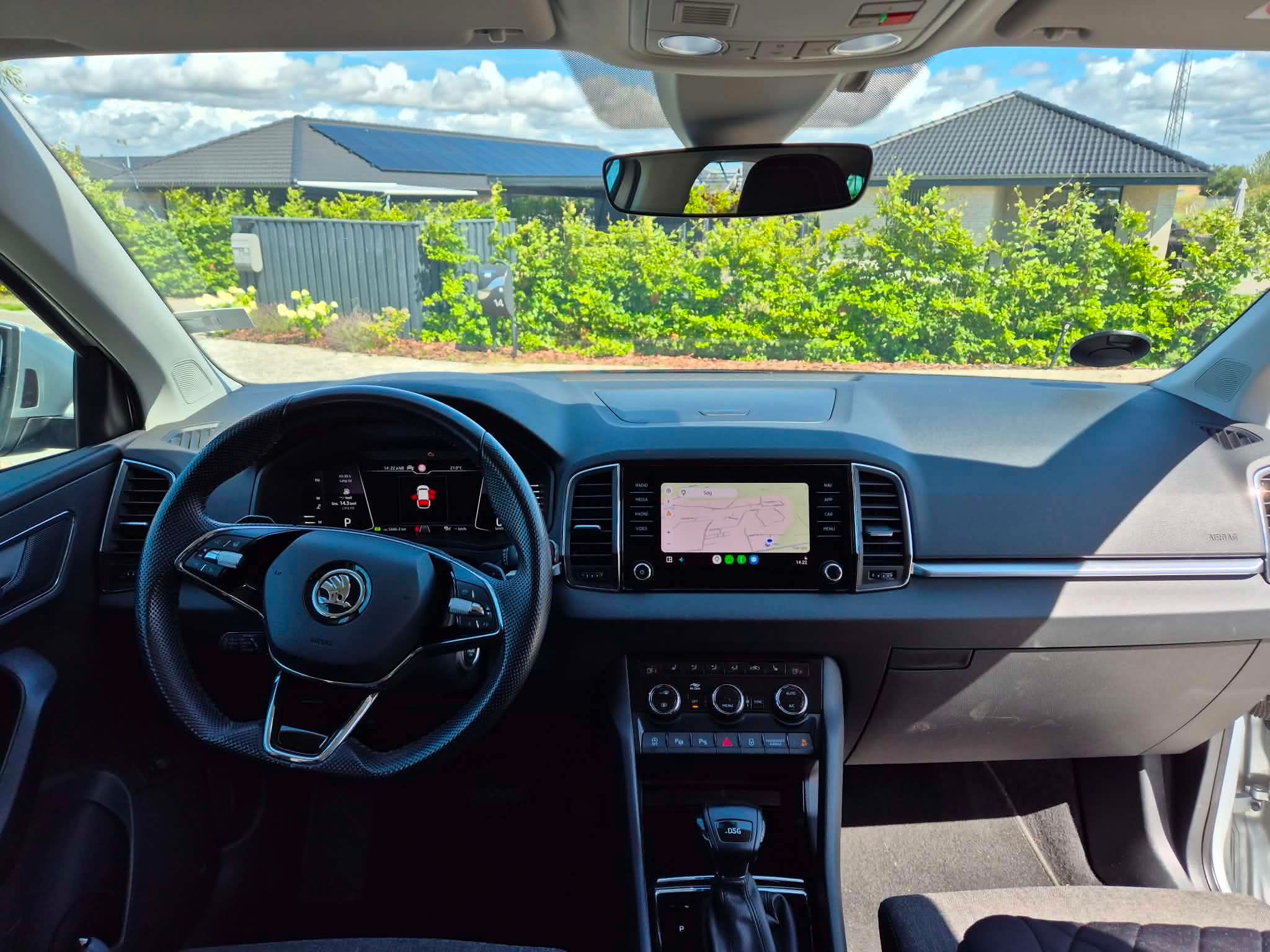 SKODA Karoq Thumbnail 5