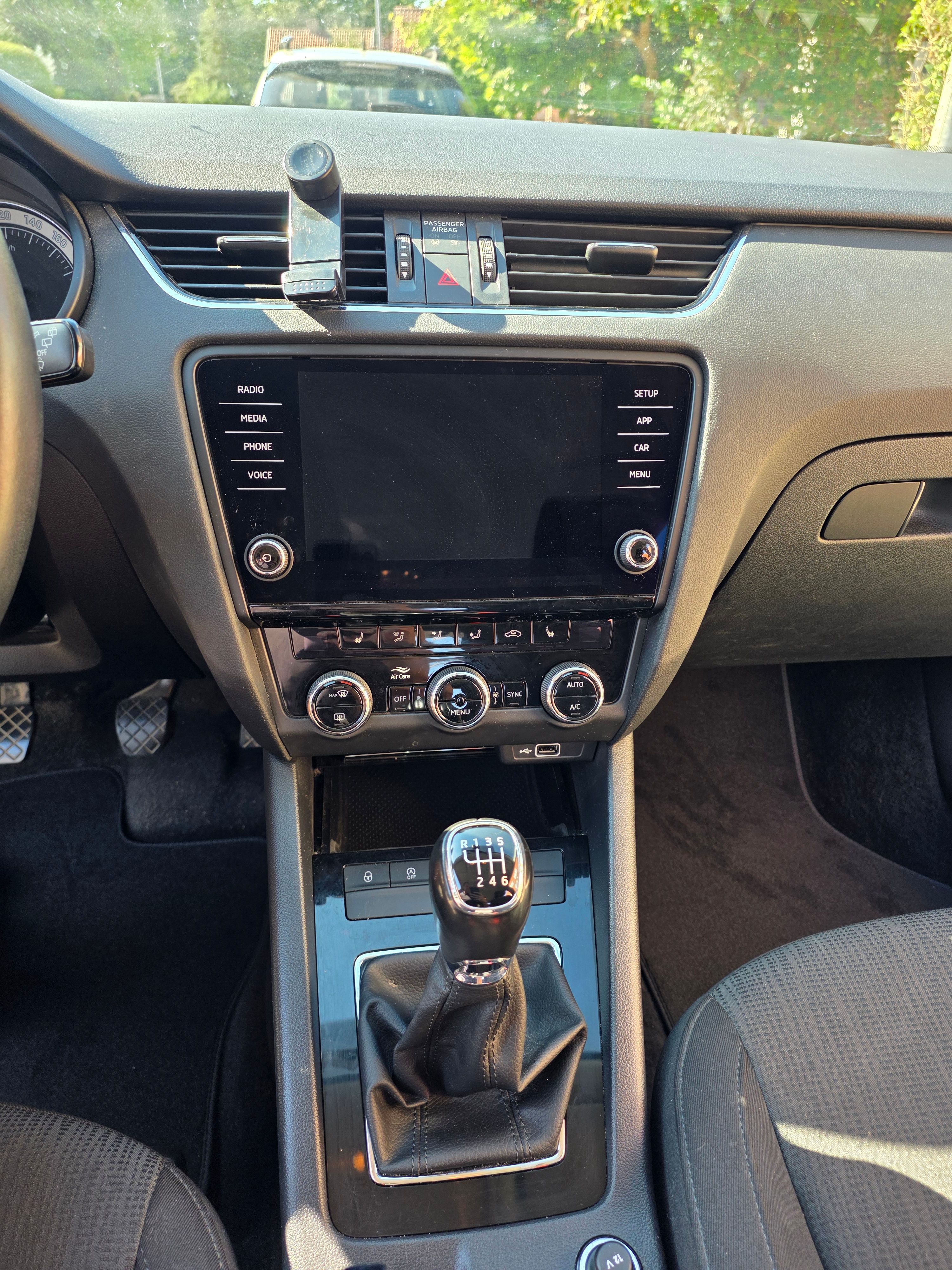 SKODA Octavia Thumbnail 9