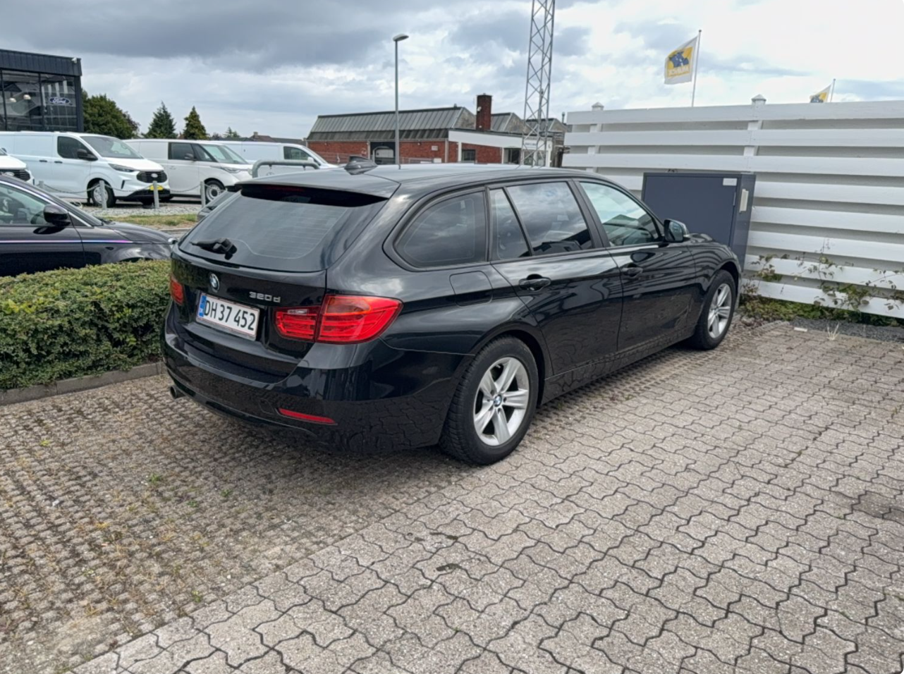BMW 3-Serie Thumbnail 5