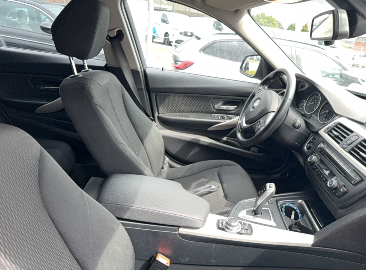 BMW 3-Serie Thumbnail 10