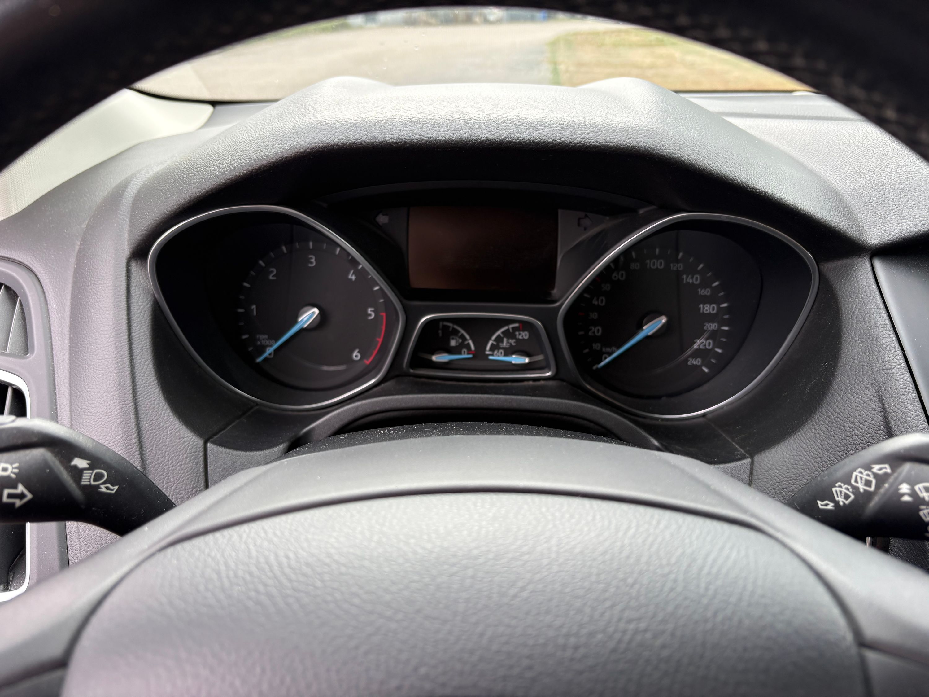 FORD Focus Thumbnail 10
