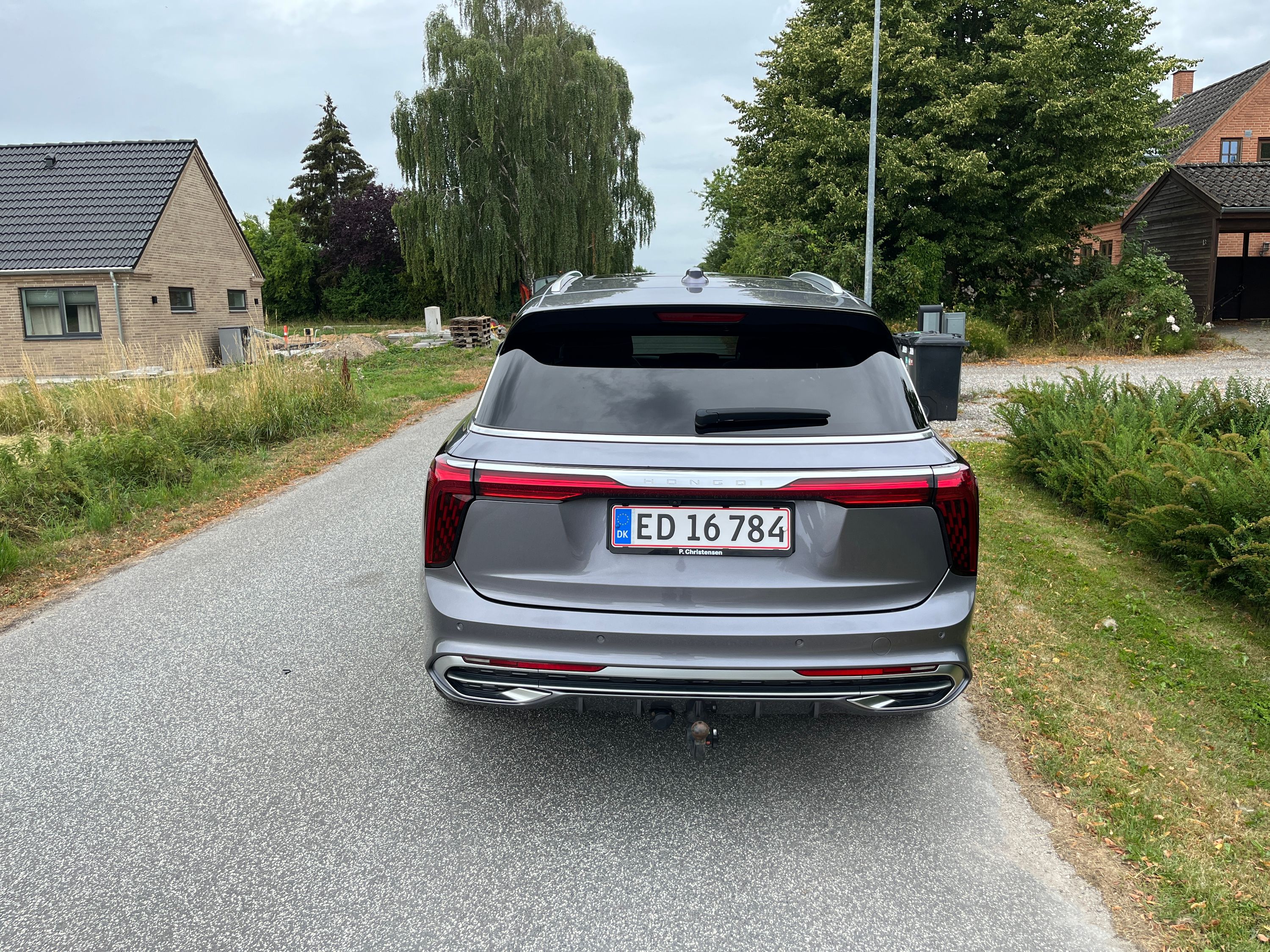 FAW Hongqi E-Hs9 Thumbnail 7