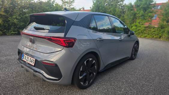 Cupra Born Thumbnail 11