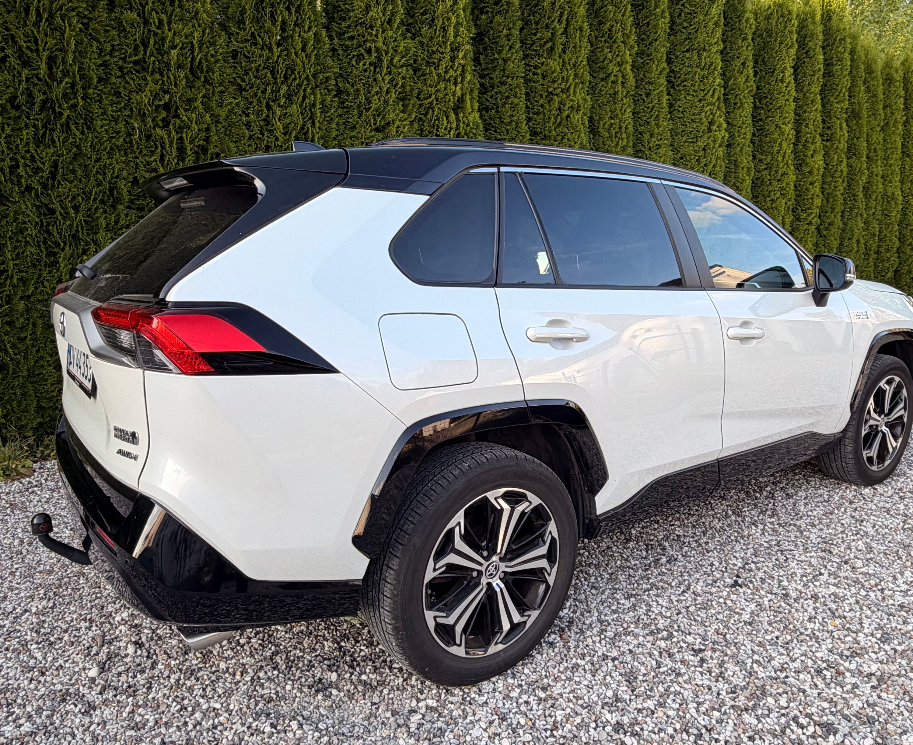 TOYOTA Rav4 Plug In Thumbnail 6