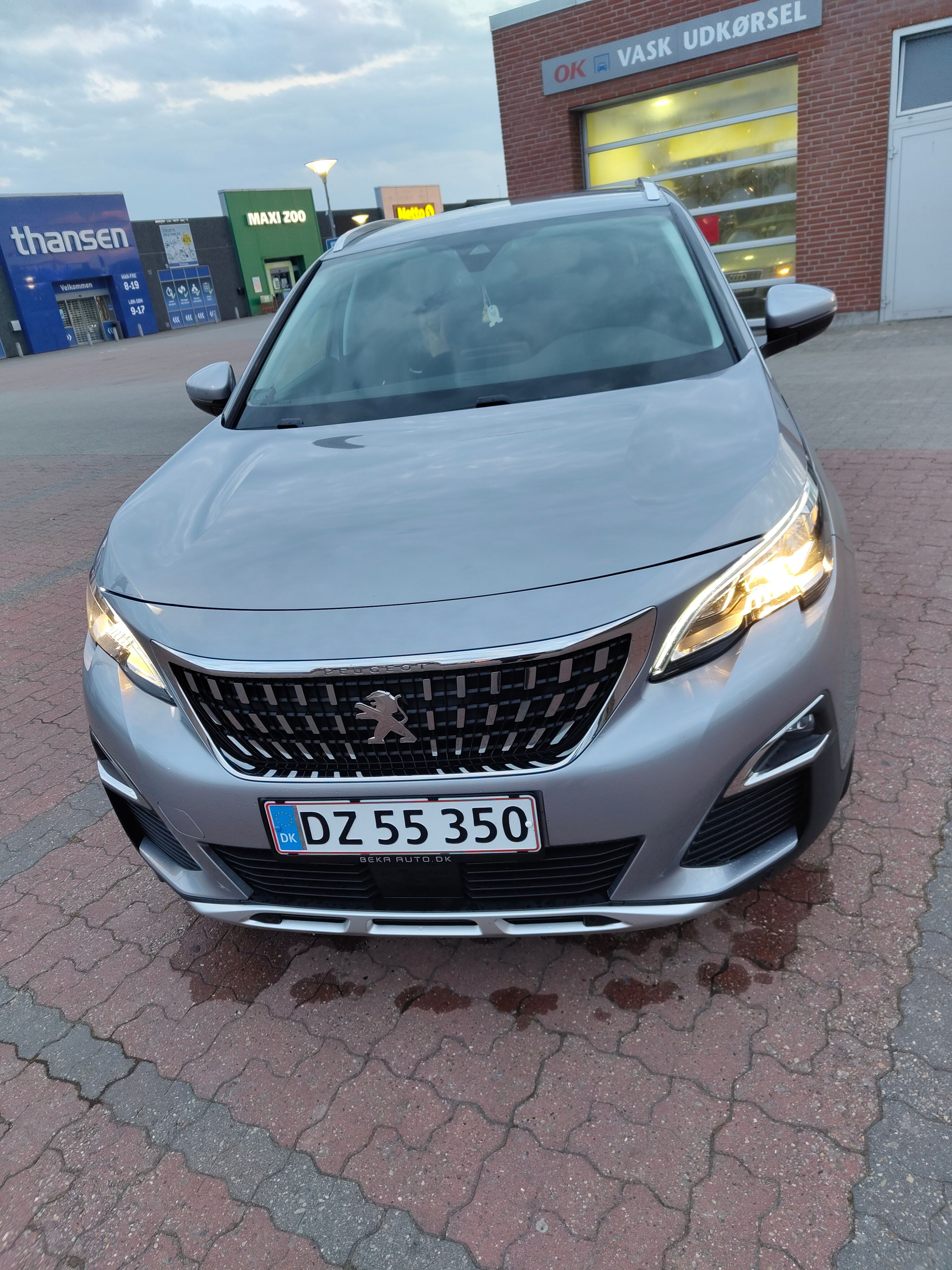 PEUGEOT 3008 Thumbnail 12