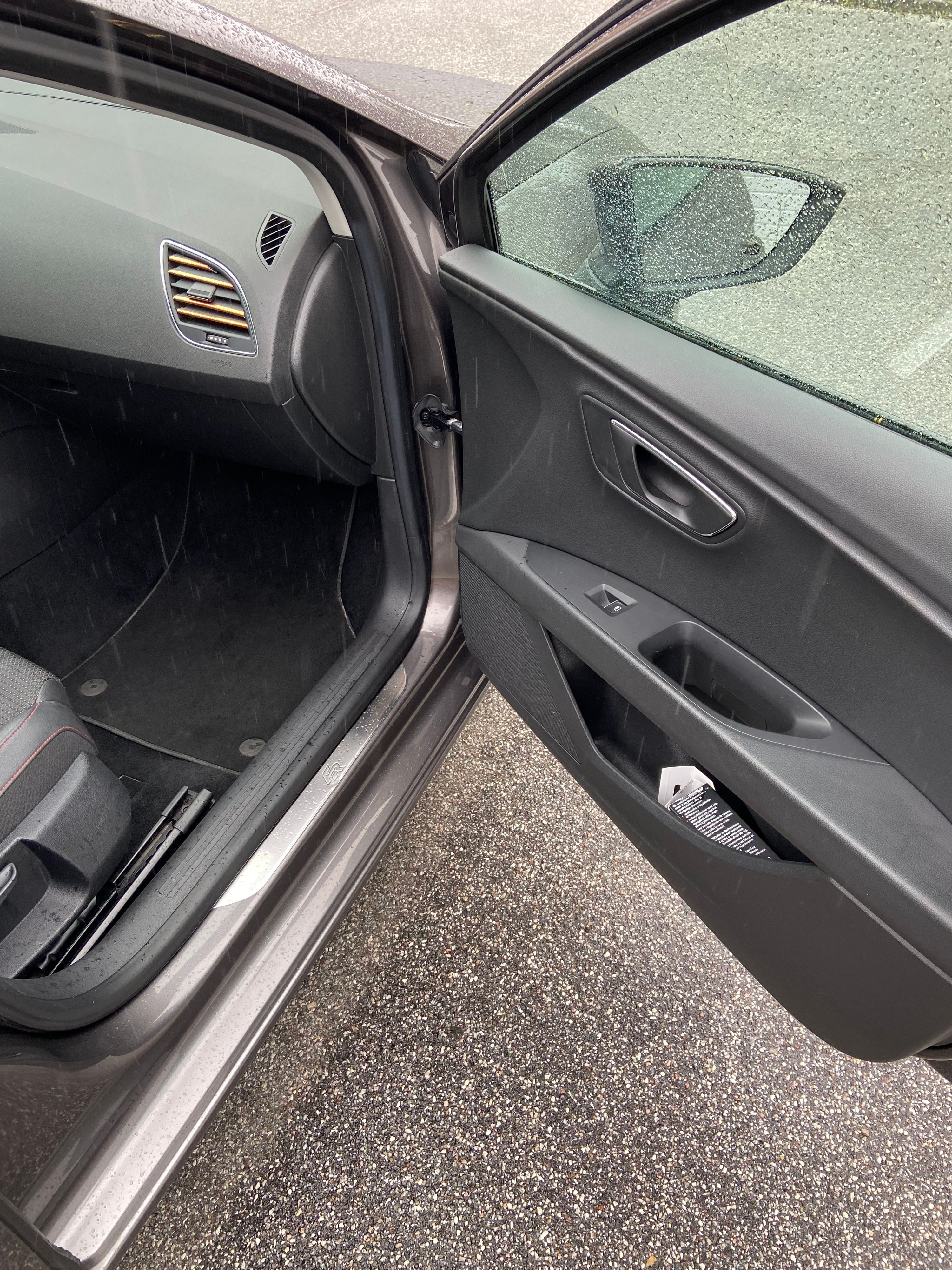 SEAT Leon Thumbnail 10