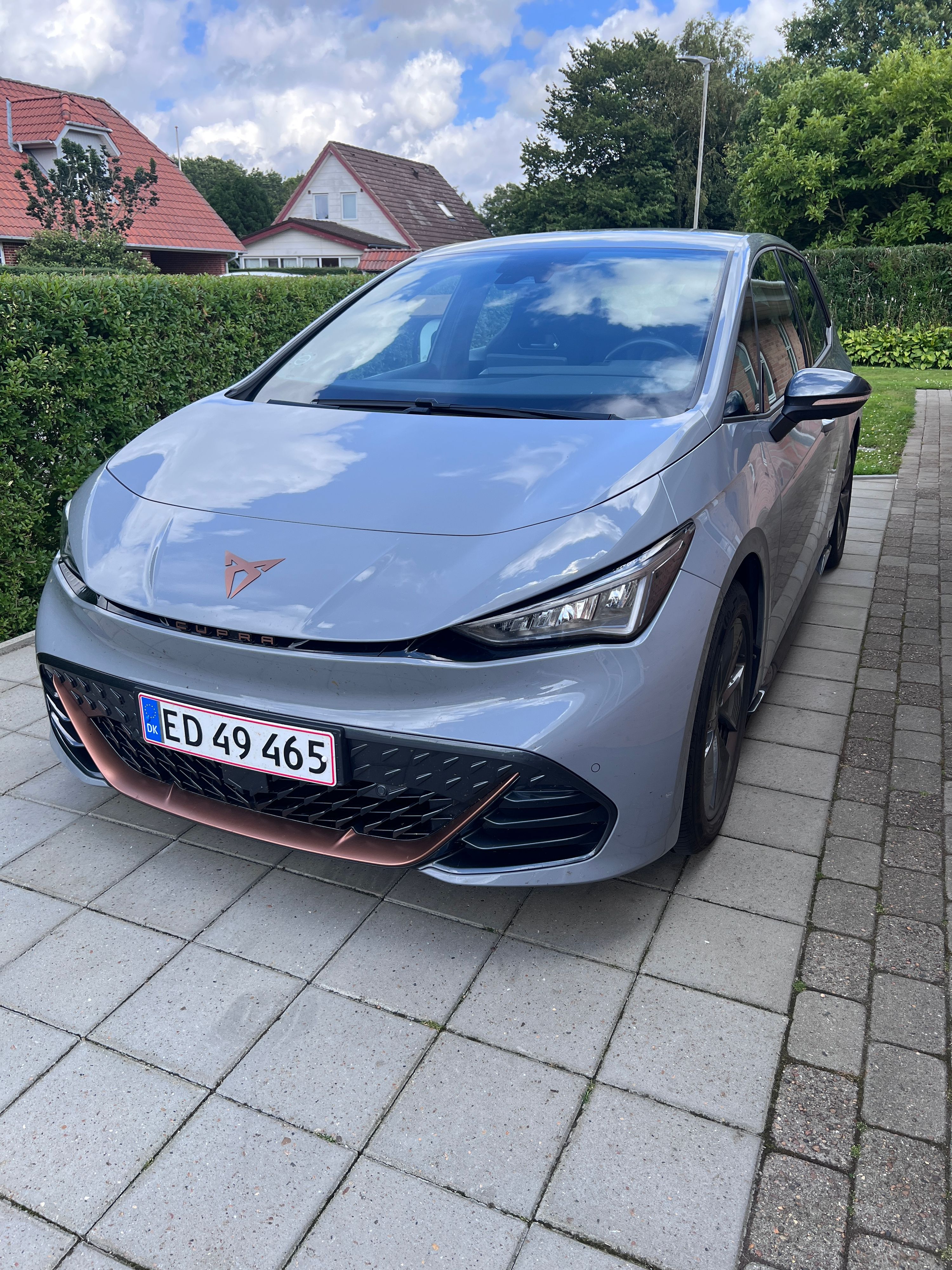 Cupra Born 1