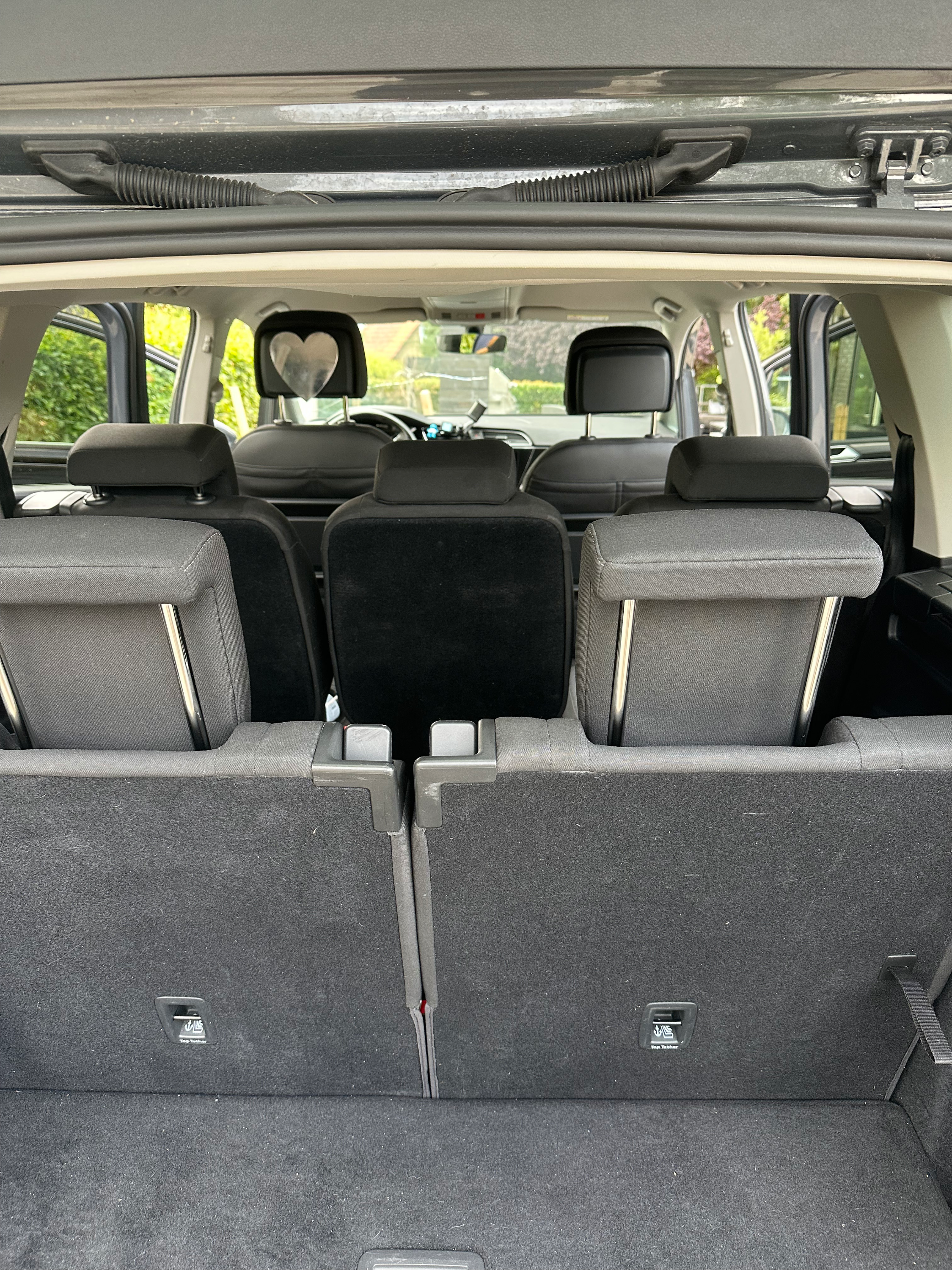 VOLKSWAGEN Touran Thumbnail 14