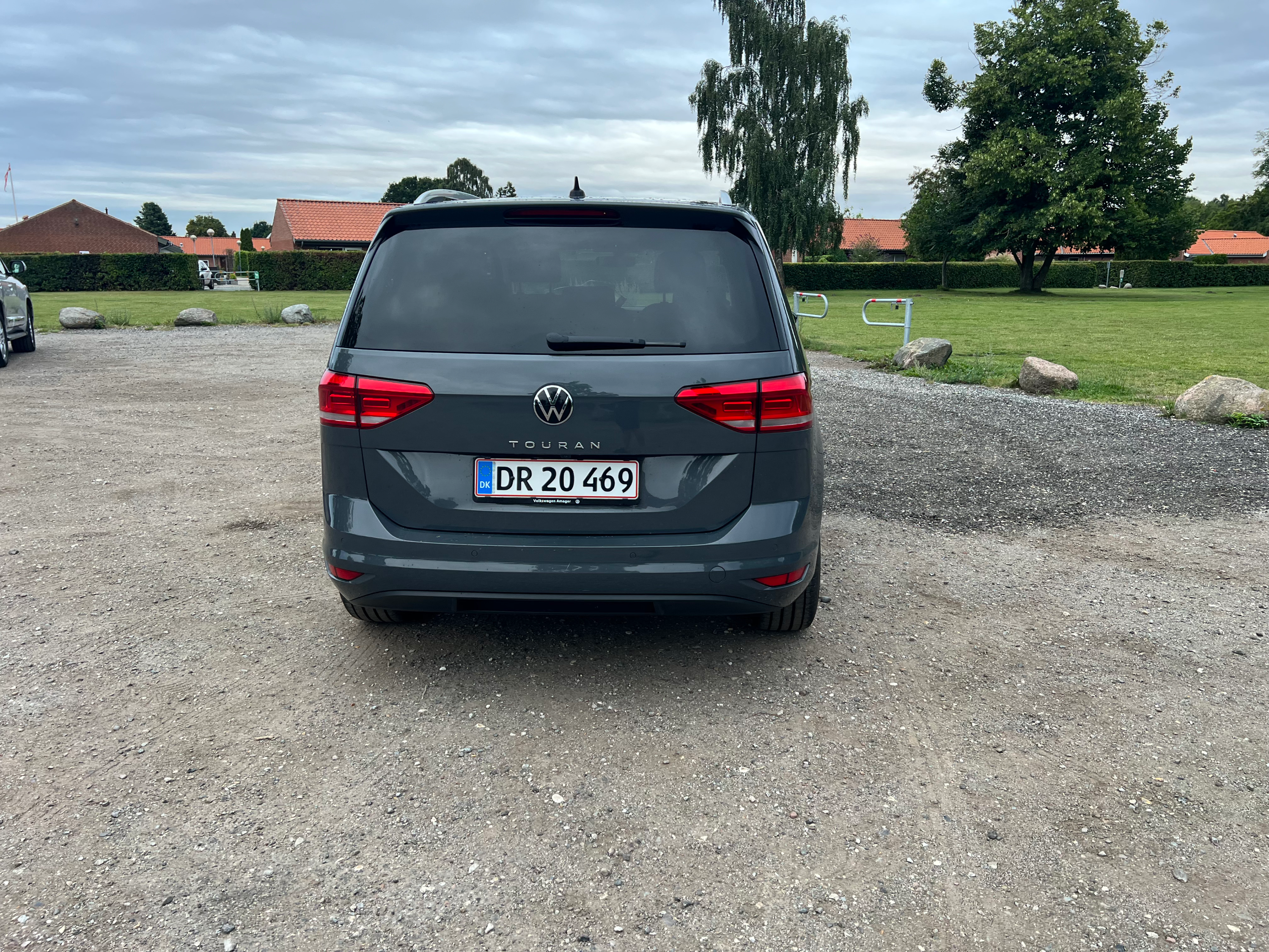 VOLKSWAGEN Touran Thumbnail 10