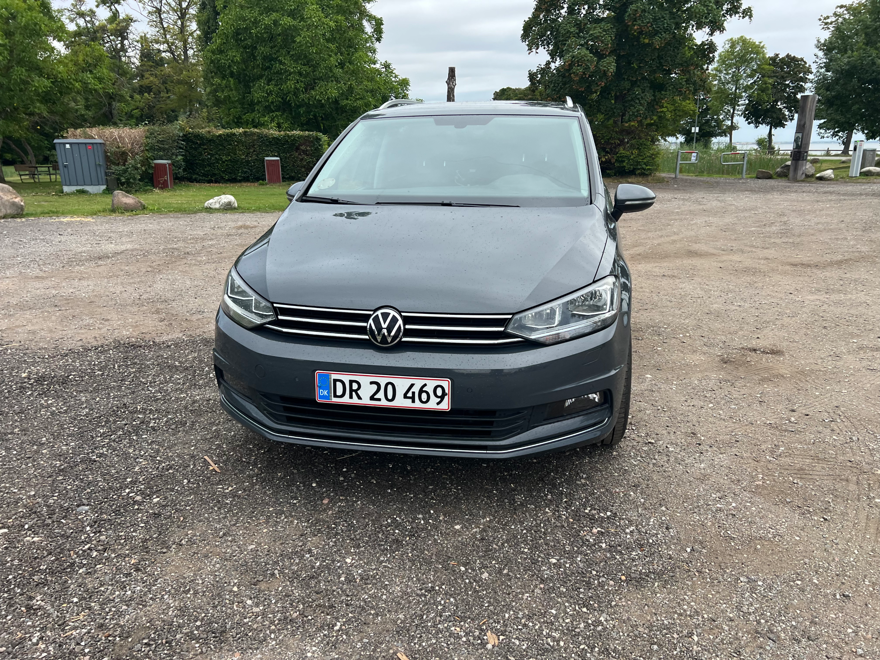 VOLKSWAGEN Touran Thumbnail 7