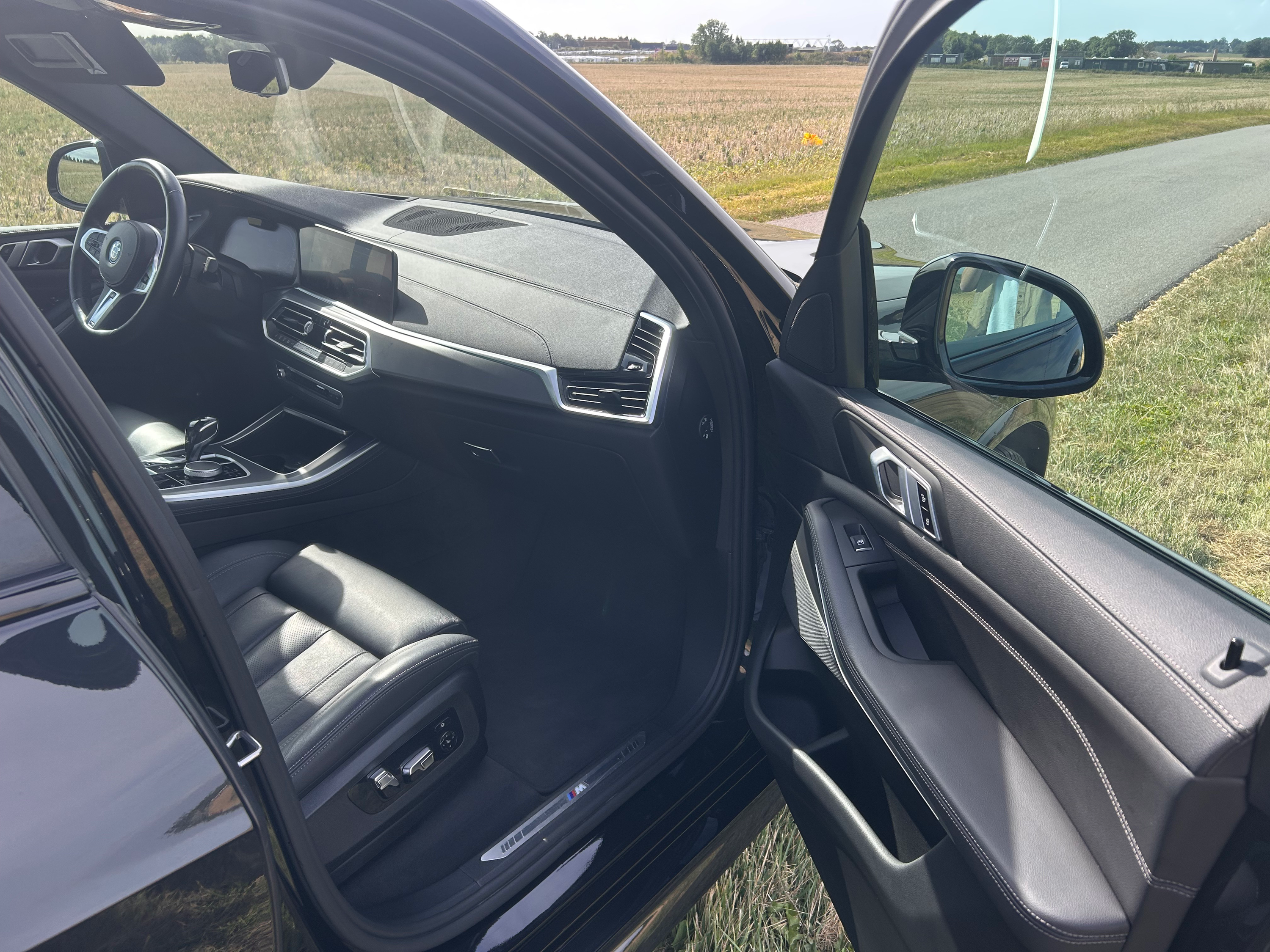 BMW X5 Thumbnail 13