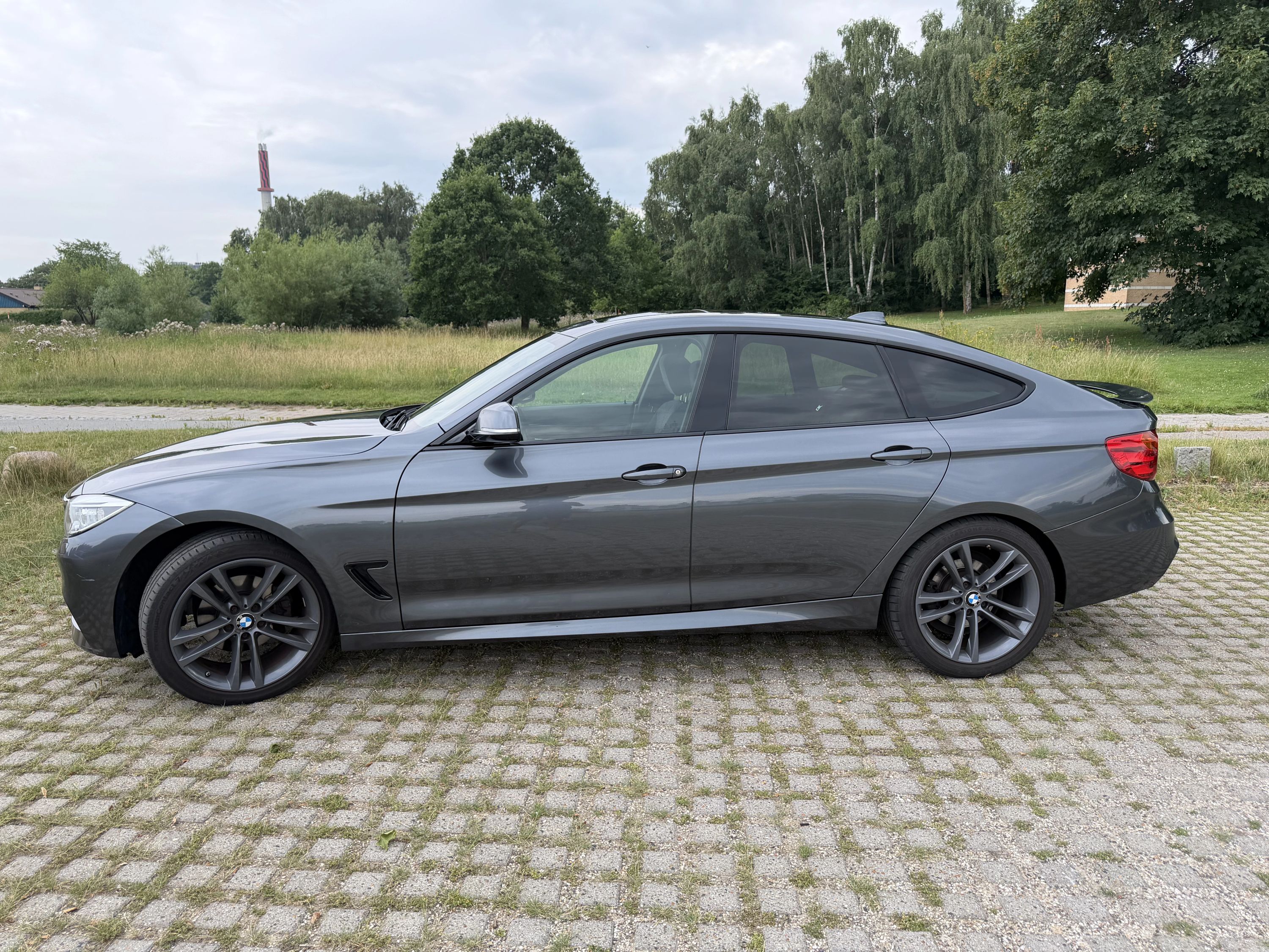 BMW 320 D Xdrive Gt Thumbnail 14