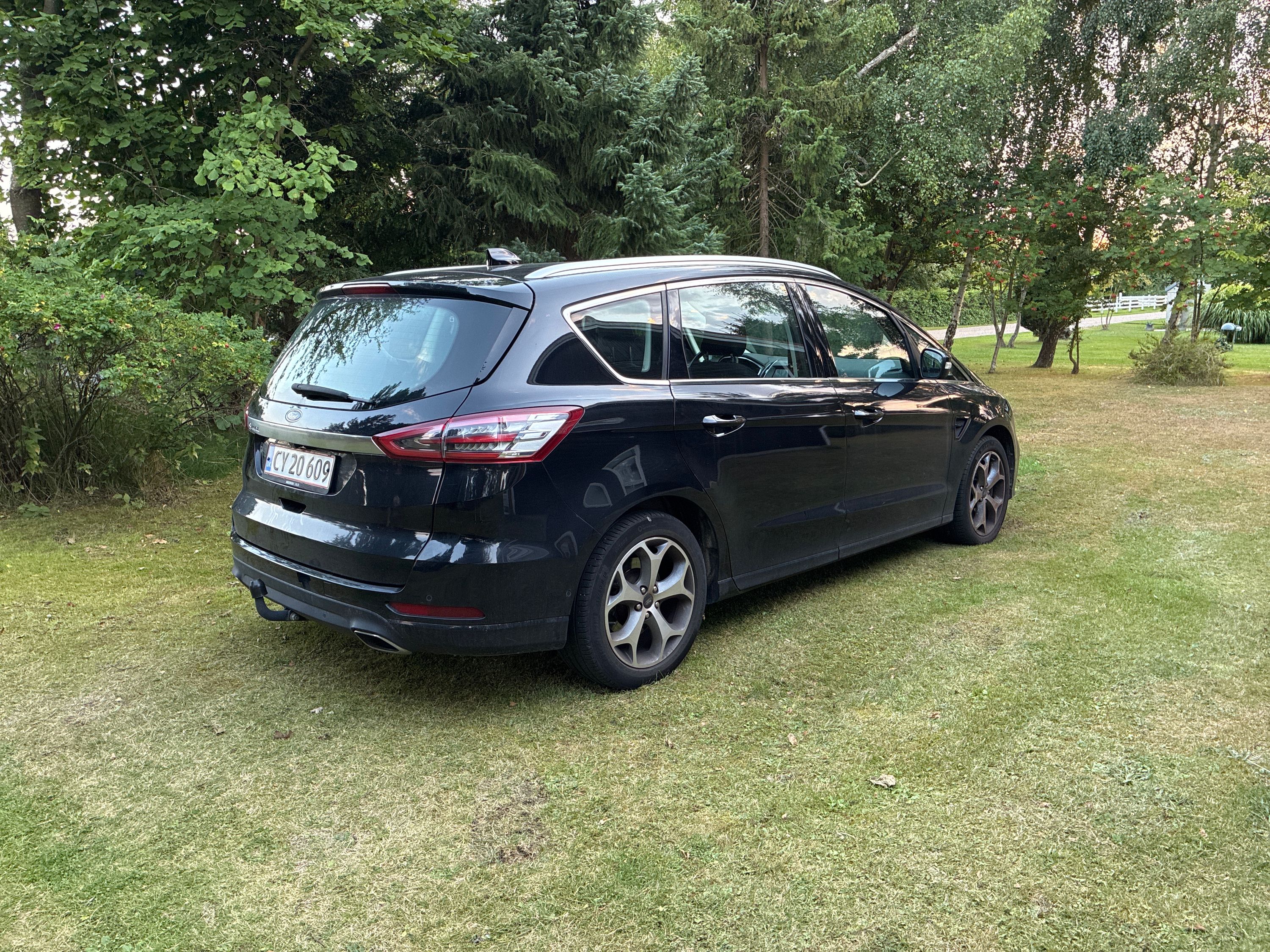 FORD S-Max Thumbnail 8