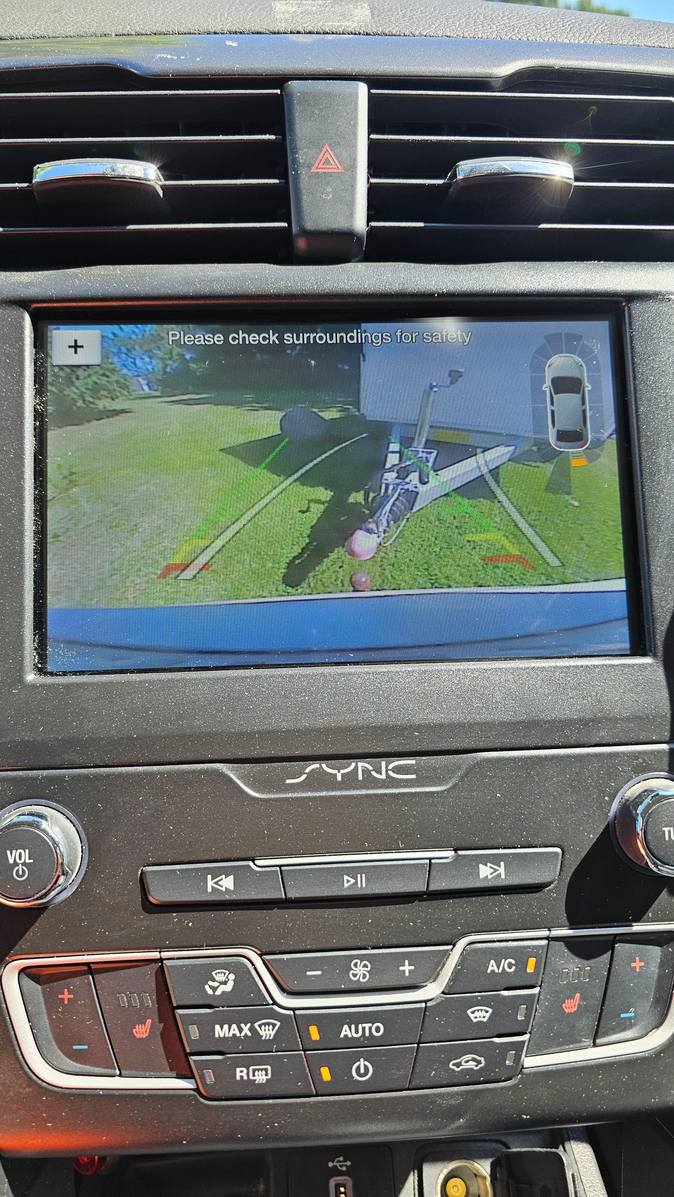 FORD Mondeo Thumbnail 4